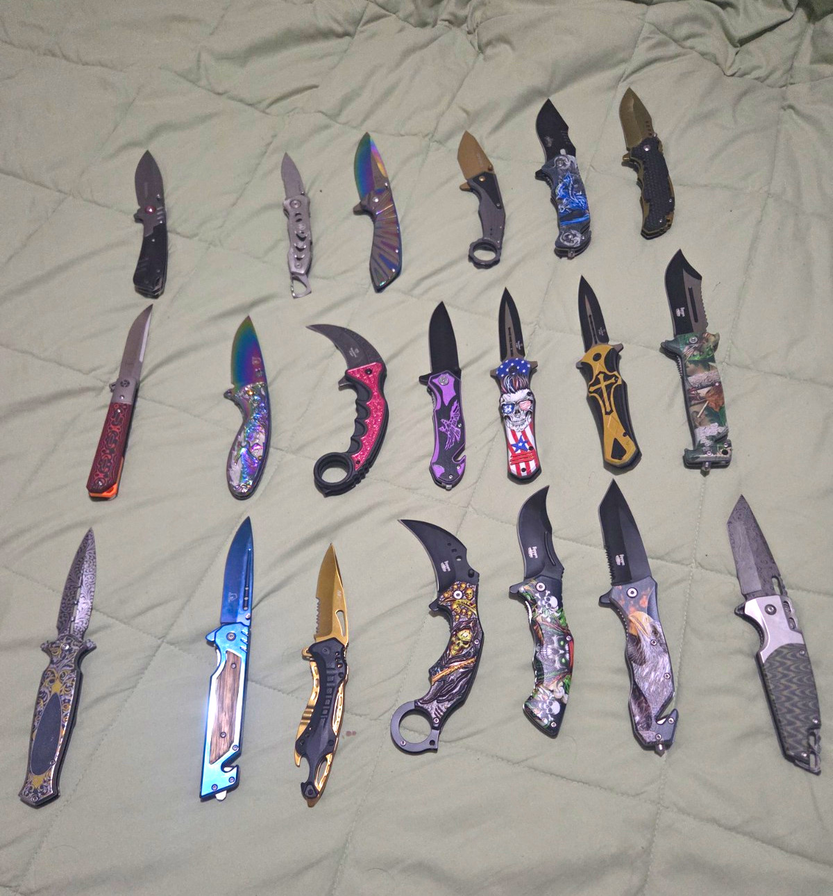 Lot of 20 Folding Pocketknives Stainless Steel Blade Manual Open Liner Lock