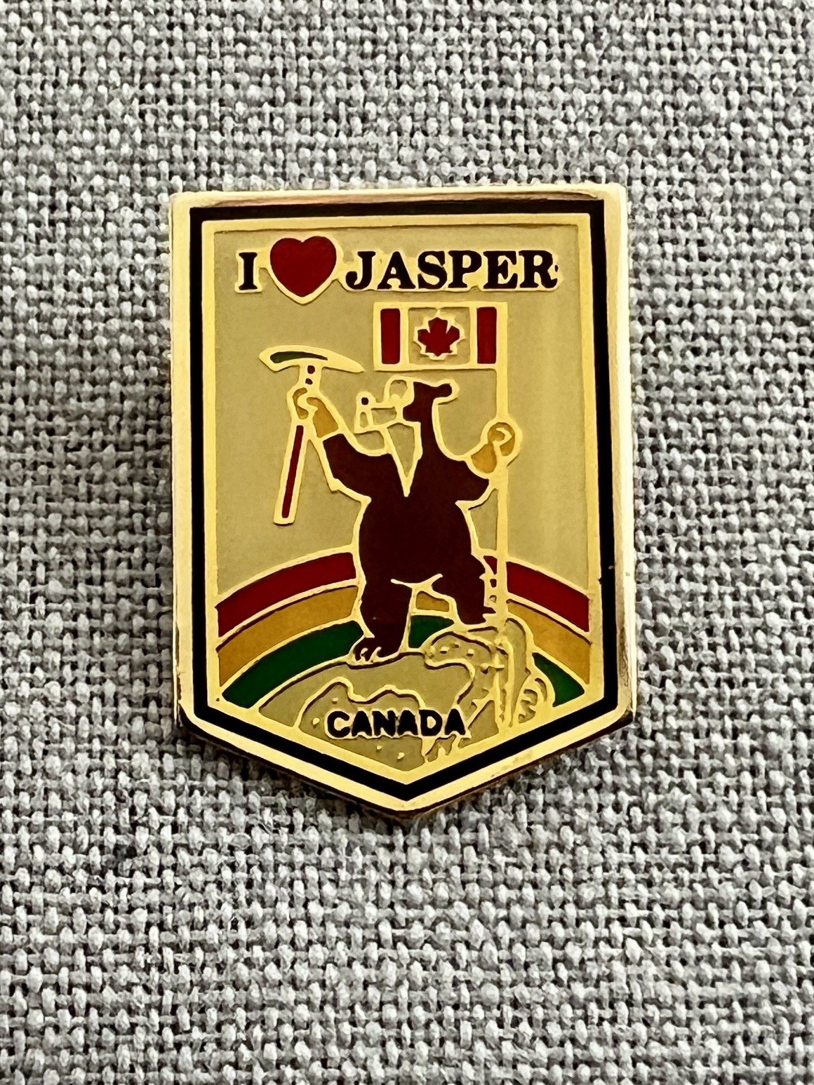 Vintage I Love Jasper 1” Enamel Lapel Pin Pinback Canada Gold Tone Bear Flag