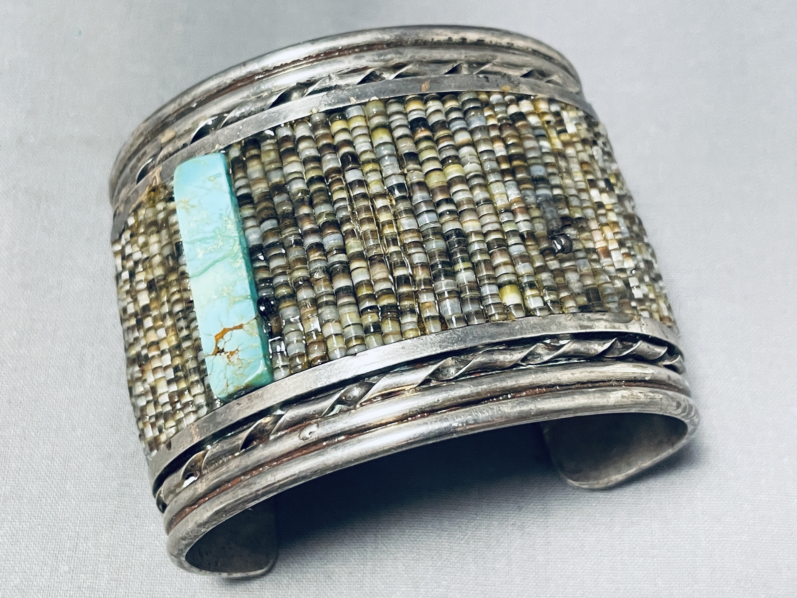 ONE OF THE BIGGEST VINTAGE NAVAJO HEISHI TURQUOISE STERLING SILVER BRACELET