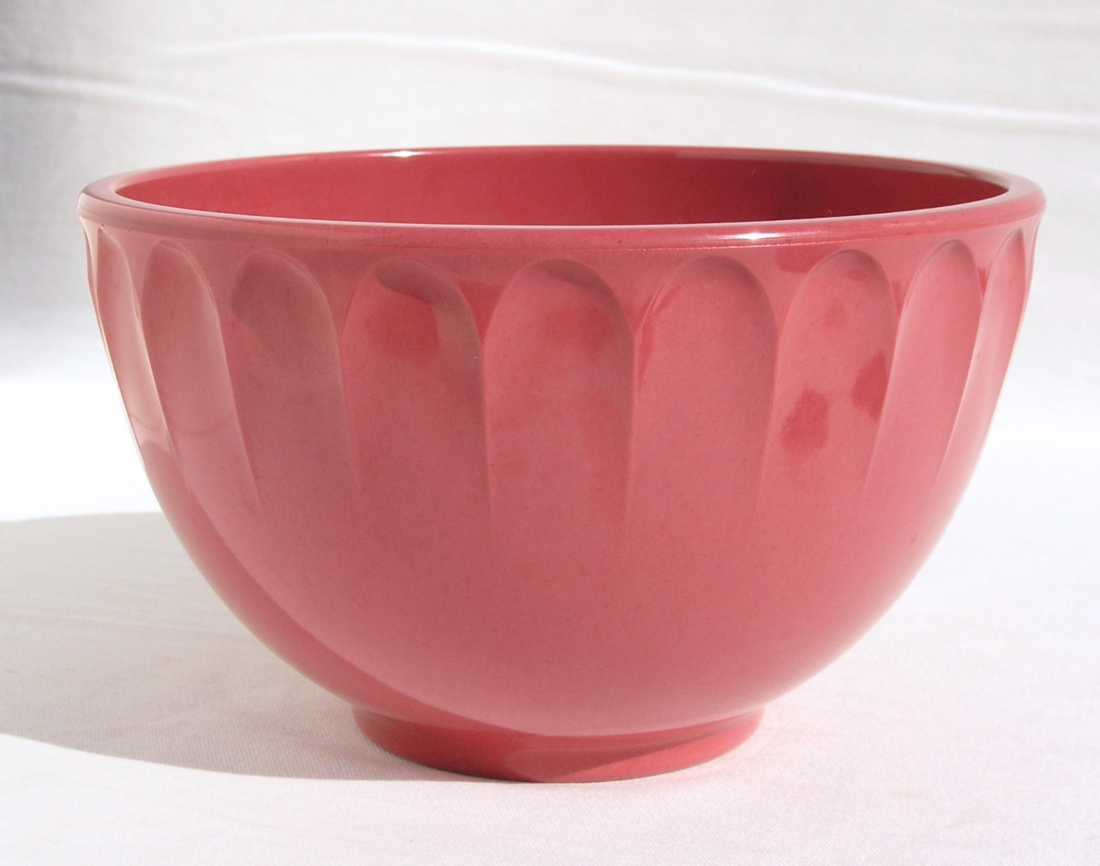 Vintage Boonton Raspberry Thumbprint 511A 2 Qt Mixing Bowl Melmac Melamine Vintage Boonton Raspberry Thumbprint 511A 2 Qt Mixing Bowl Melmac Melamine