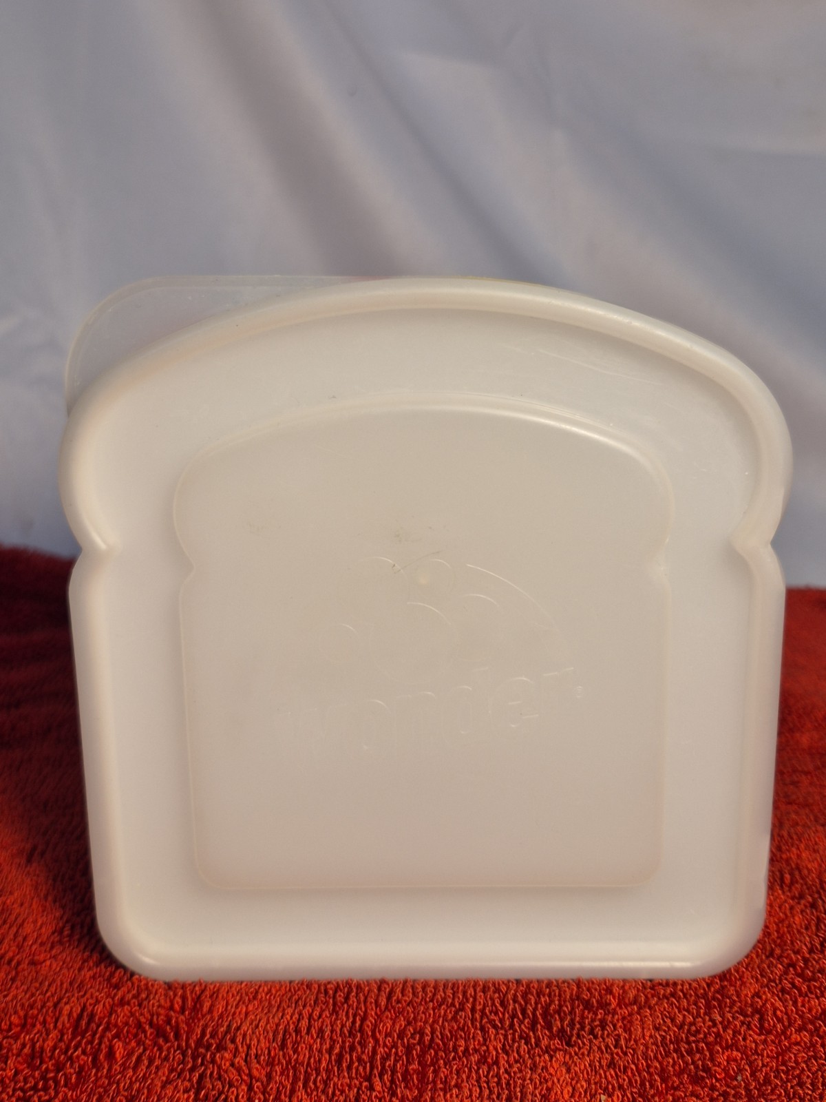 Vintage 2006 Wonder Bread Sandwich Keeper