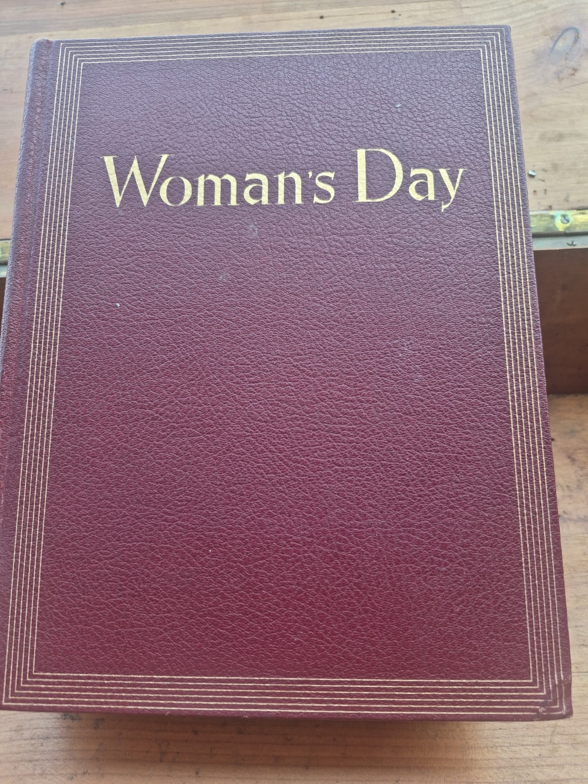 1952 Womans Day Magazine Full Year Hard Cover Compilation Complete Issues Advert 1952 Womans Day Magazine Full Year Hard Cover Compilation Complete Issues Advert