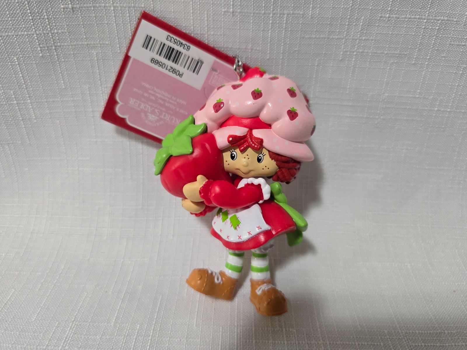 2026 Kurt Adler Strawberry Shortcake Holding Strawberry Ornament - New With Tag