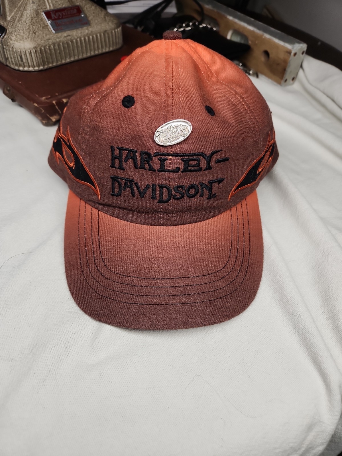 Vintage Y2k Era Harley-Davidson Embroidered Flame Snapback Cap with Biker Pin Vintage Y2k Era Harley-Davidson Embroidered Flame Snapback Cap with Biker Pin