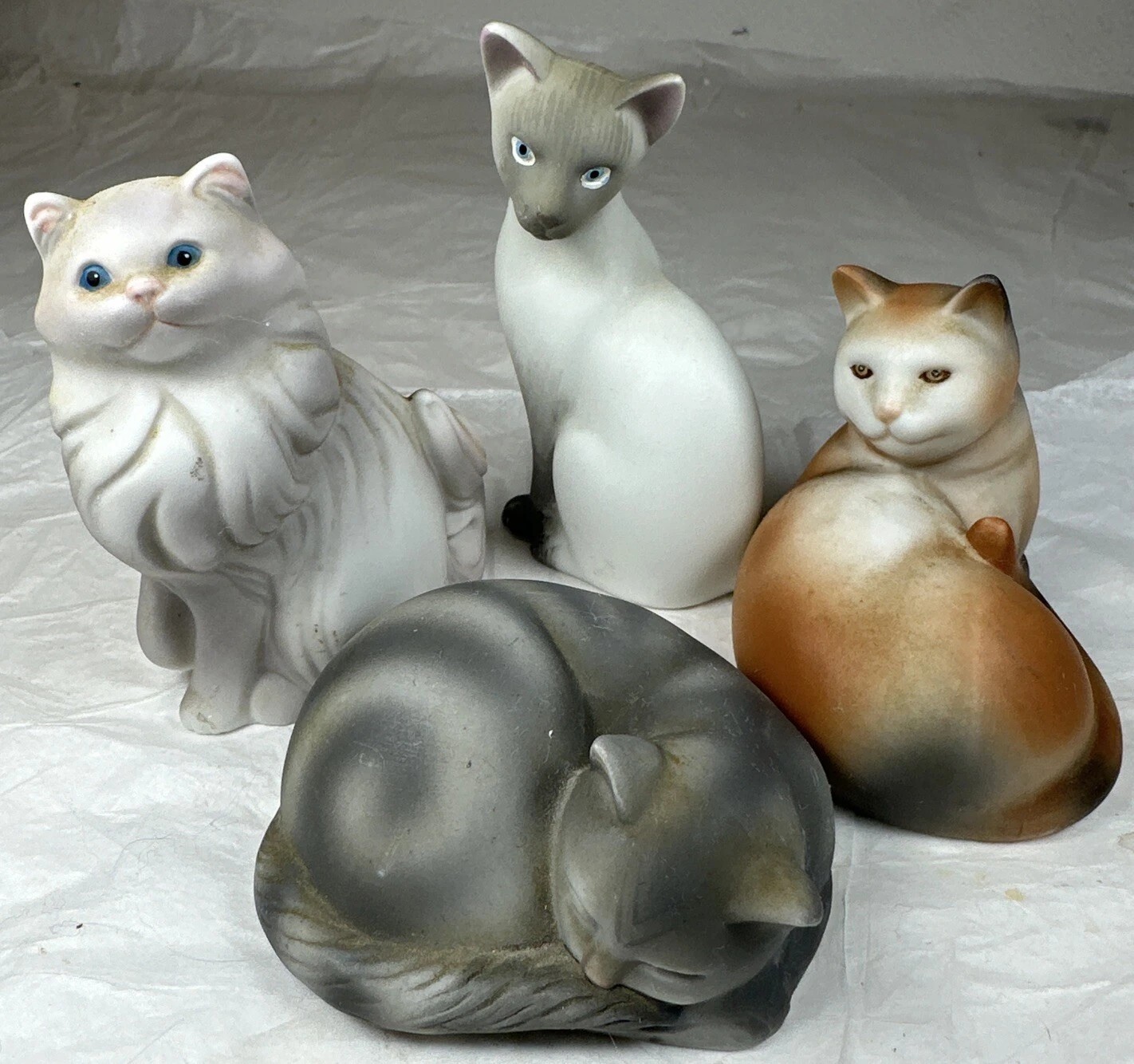 Vintage Avon Porcelain Bisque Cat Figurines ~Tabby/Calico/Siamese/Persian ~ 1984 Vintage Avon Porcelain Bisque Cat Figurines ~Tabby/Calico/Siamese/Persian ~ 1984