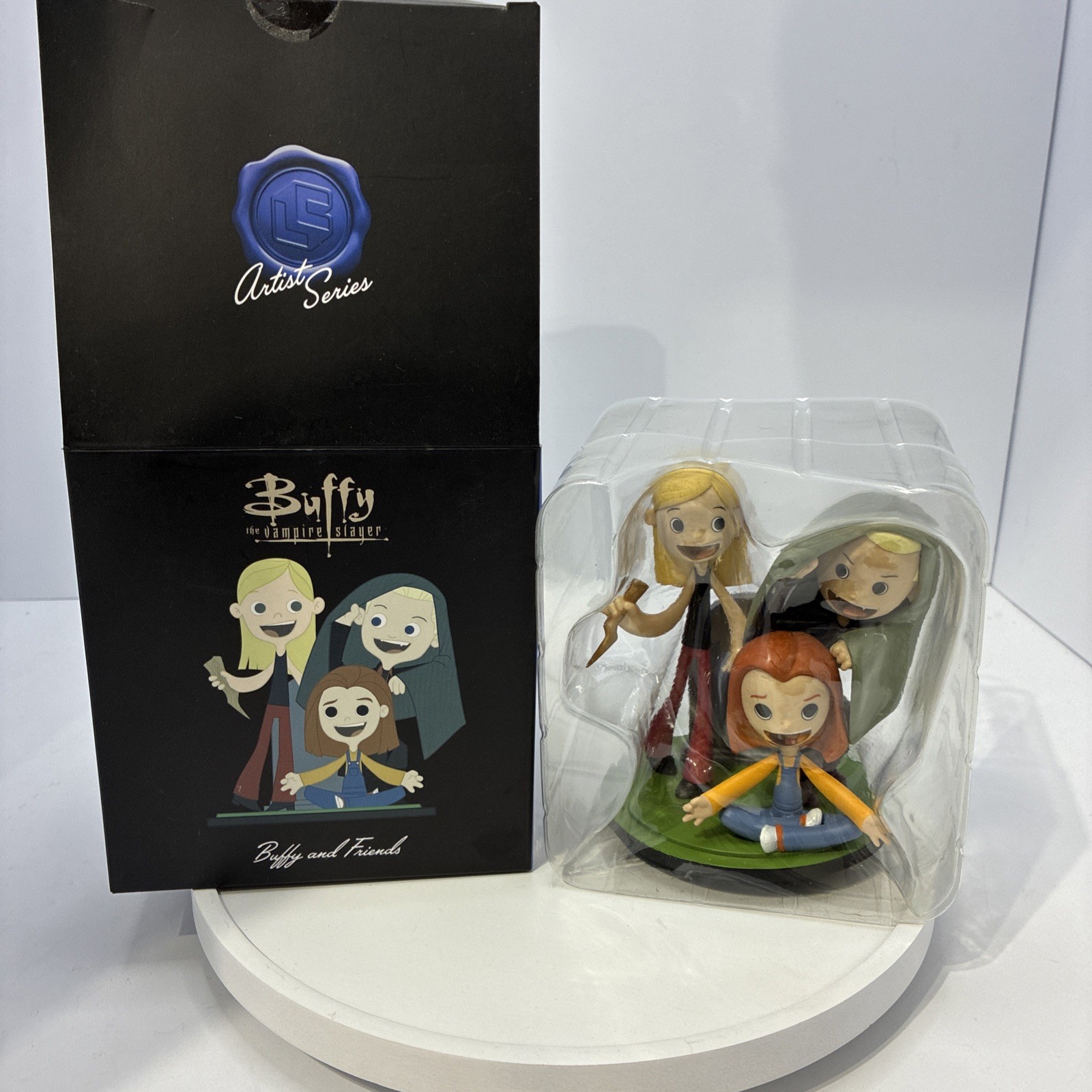 Buffy the Vampire Slayer LOOT CRATE Artist Series Buffy and Friends Jo3bot Buffy the Vampire Slayer LOOT CRATE Artist Series Buffy and Friends Jo3bot