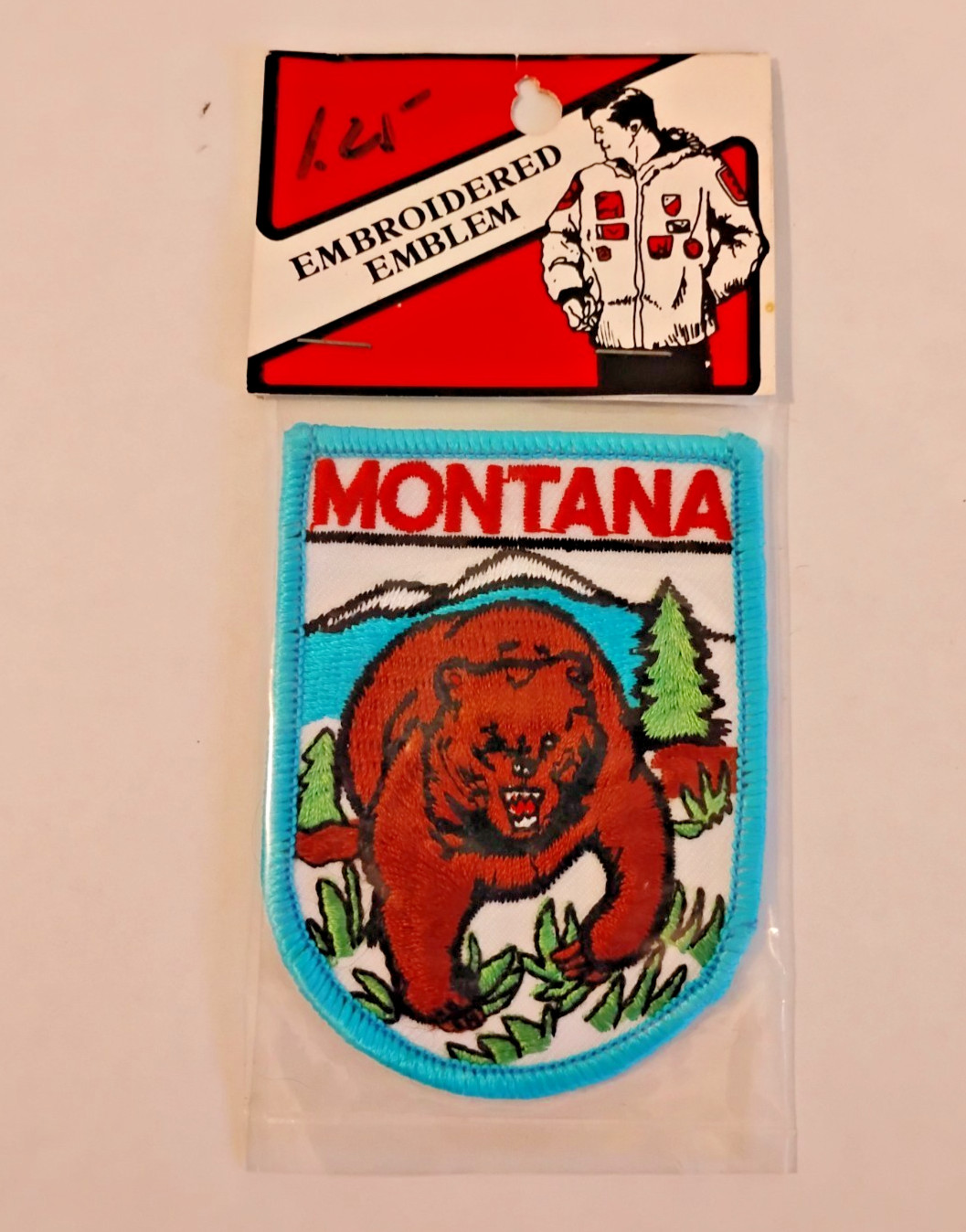 Embroidered Emblem Montana Patch Badge, Bear, Vintage Montana Travel Souvenir