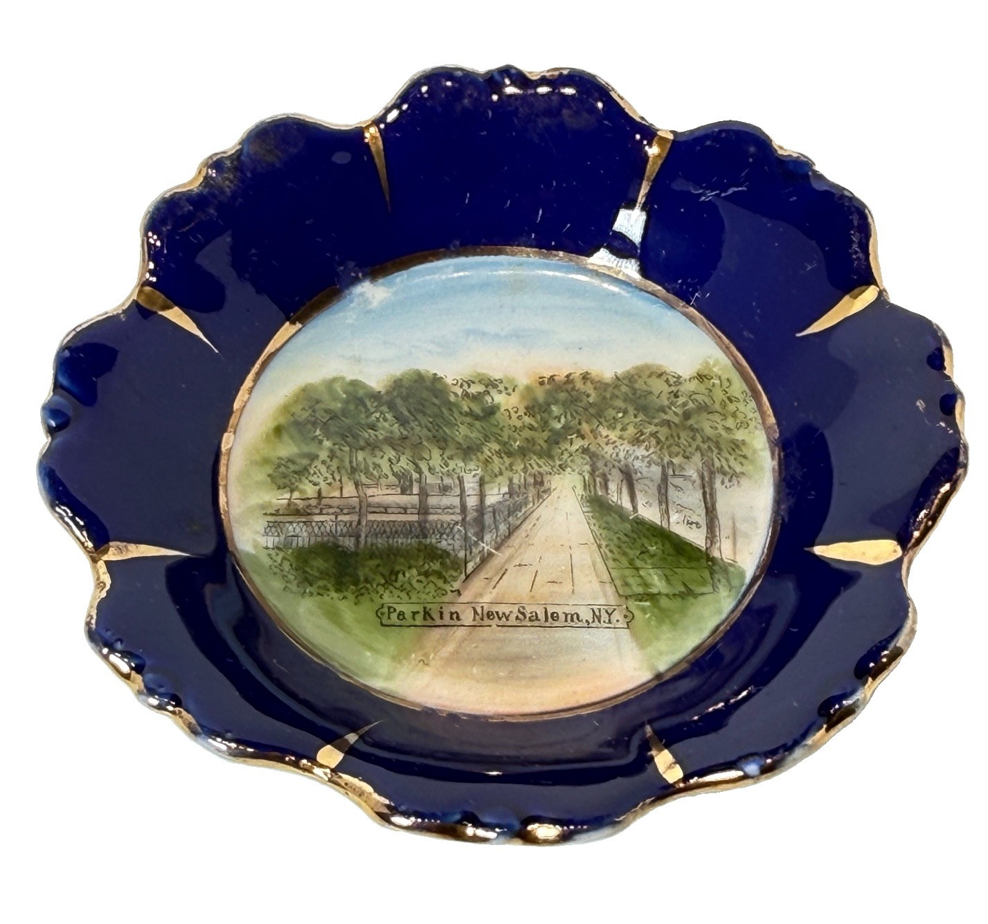 NEW SALEM NY NEW YORK Souvenir Porcelain Cobalt Trinket ANTIQUE Painted Dish NEW SALEM NY NEW YORK Souvenir Porcelain Cobalt Trinket ANTIQUE Painted Dish