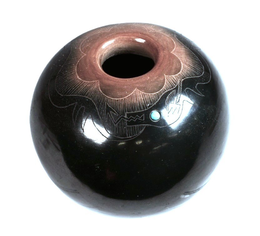 San Ildefonso Seed Jar Pottery Bowl By Barbara Gonzales Late 20th Century