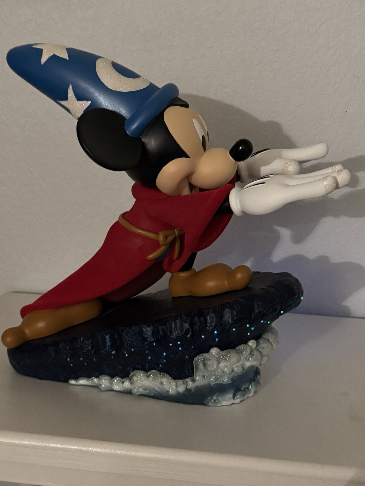 Disney Parks Mickey Sorcerer Medium Figurine Light Up Art Of Disney Statue Disney Parks Mickey Sorcerer Medium Figurine Light Up Art Of Disney Statue
