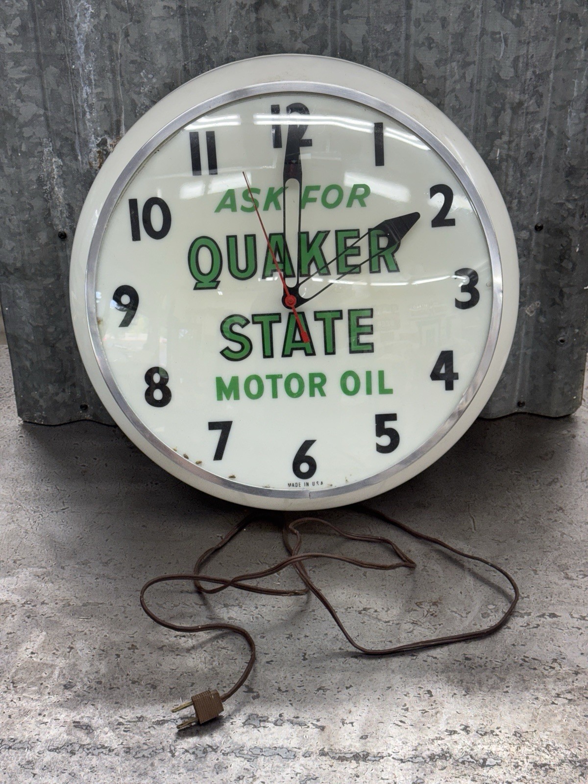Vintage Ask For Quaker State Motor Oil Clock Gas Station Sign Advertising
