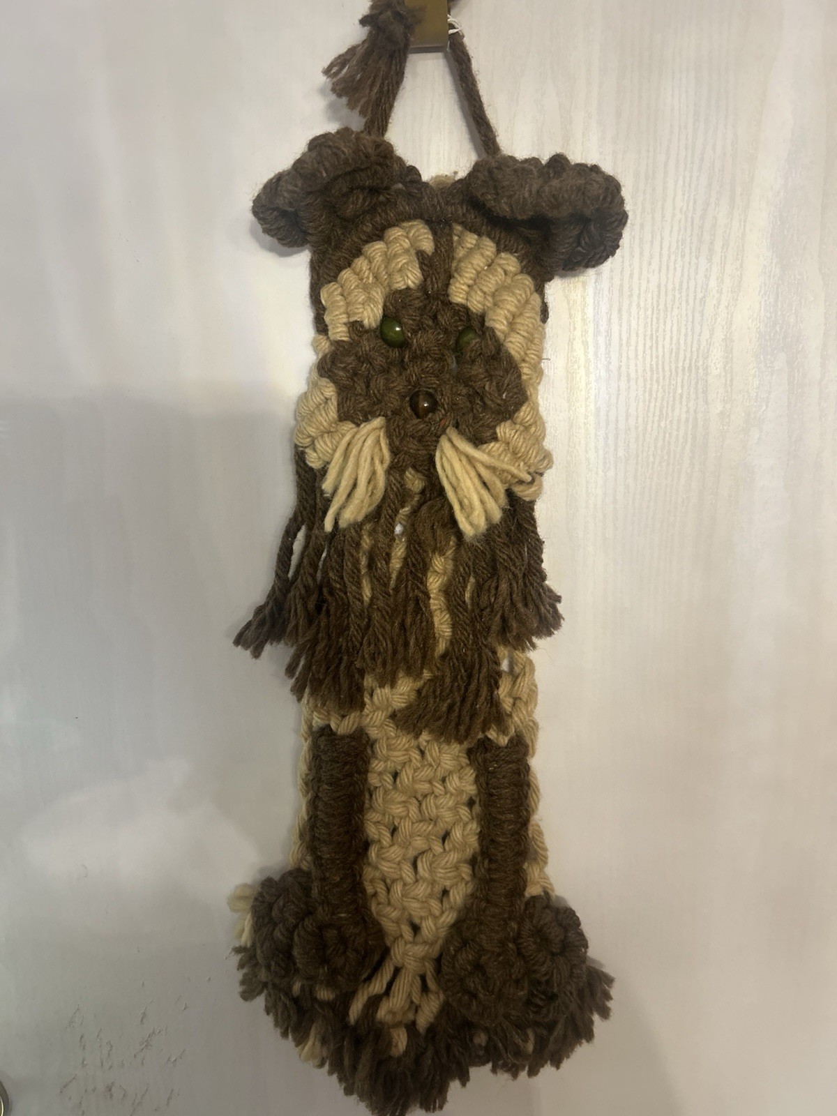 Vtg 1970s Macrame Dog Wall Hanging Schnauzer Terrier Boho Fiber Art Vtg 1970s Macrame Dog Wall Hanging Schnauzer Terrier Boho Fiber Art