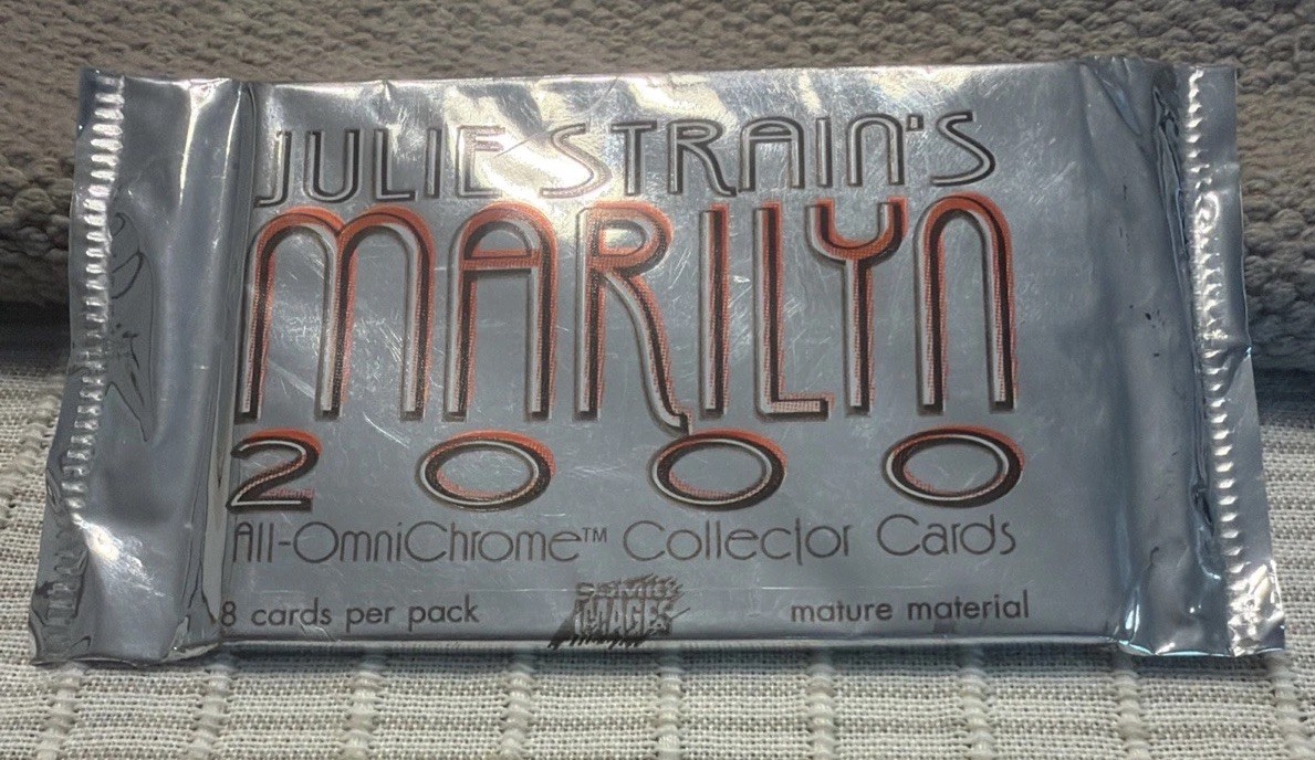 1999 COMIC IMAGES JULIE STRAIN\'S MARILYN 2000 CARD SET UNOPENED ALL OMNI CHROME