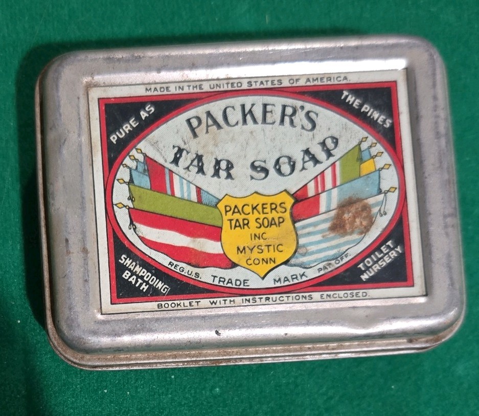 VINTAGE Small PACKER'S TAR SOAP Holder TIN Container Mystic, Conn. CT Tin Only