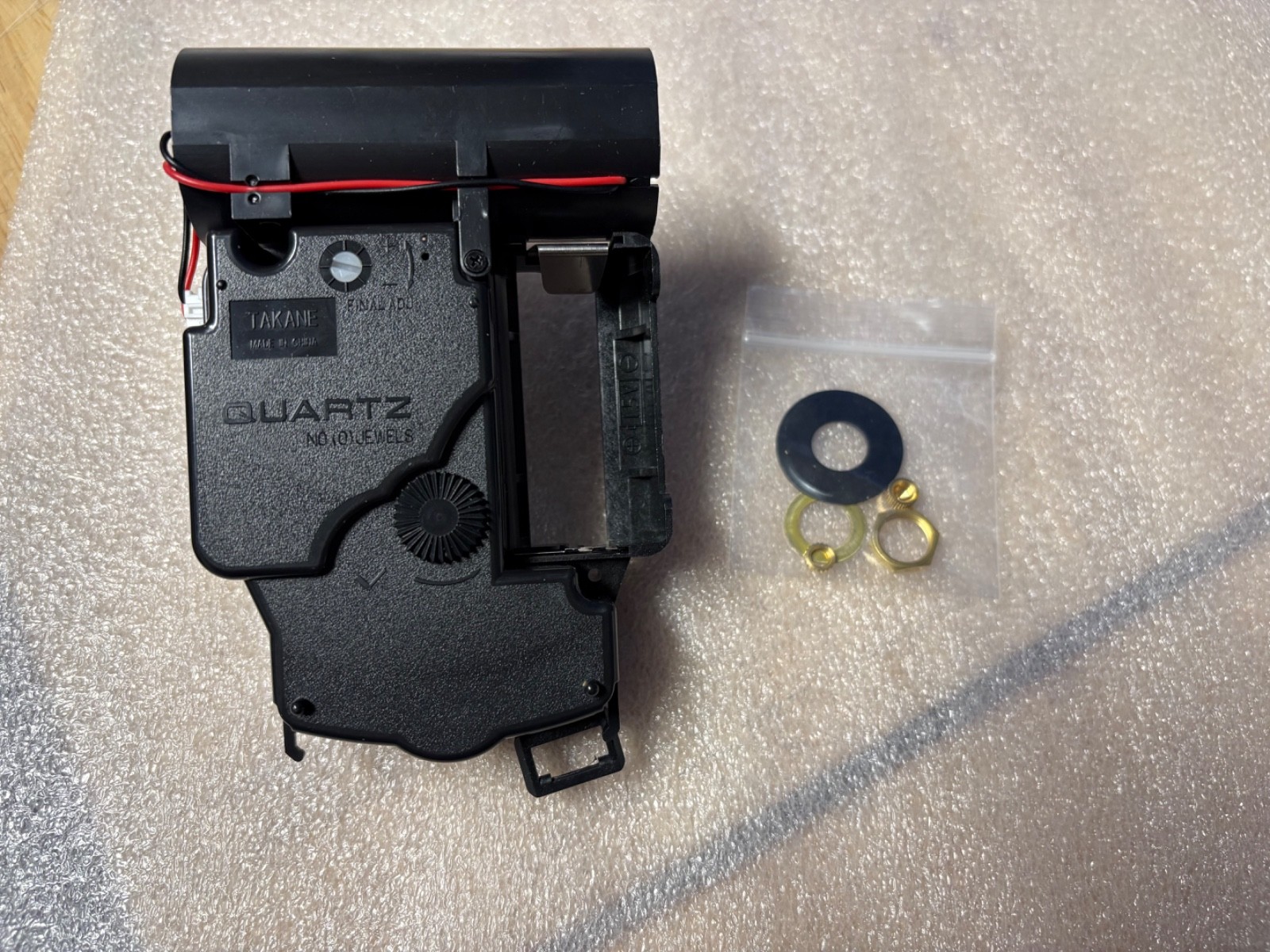 Takane Westminster Chime Pendulum Battery Movement and Hands to fit a 3/8 Takane Westminster Chime Pendulum Battery Movement and Hands to fit a 3/8