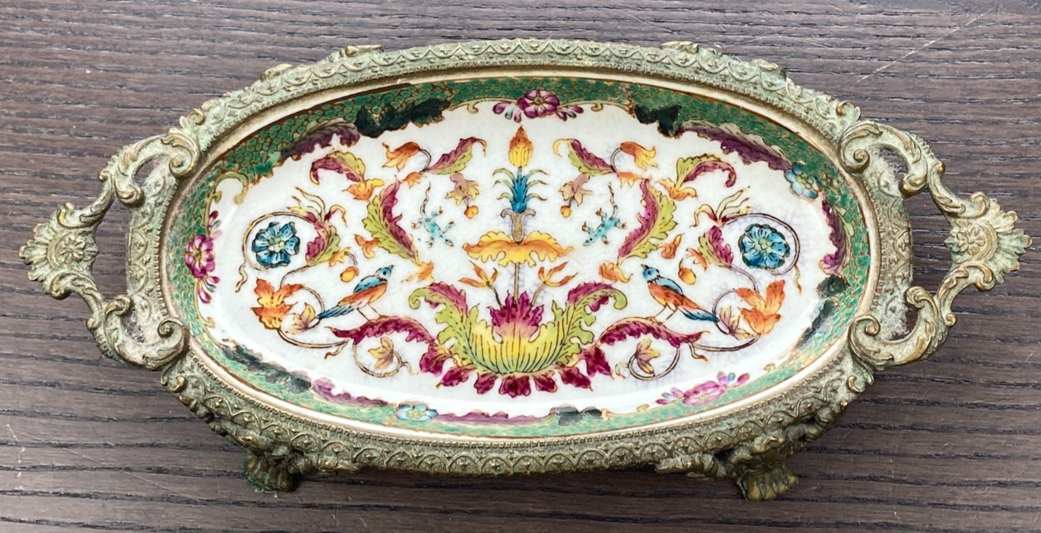 Vintage Hua Ping Rong Tang Zhi Porcelain Brass Hand Painted Footed Trinket 8