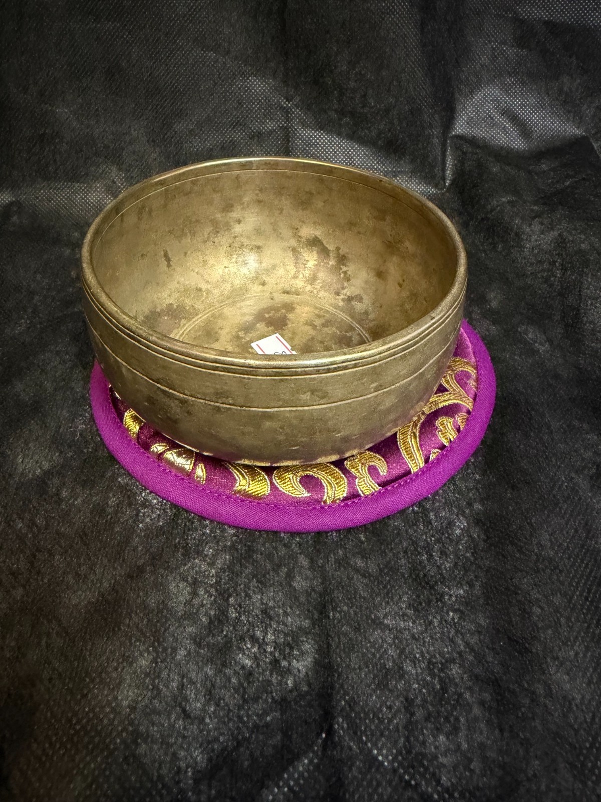 Rare Antique Deep sound Healing Yoga handmade Singing Bowl 4.5\