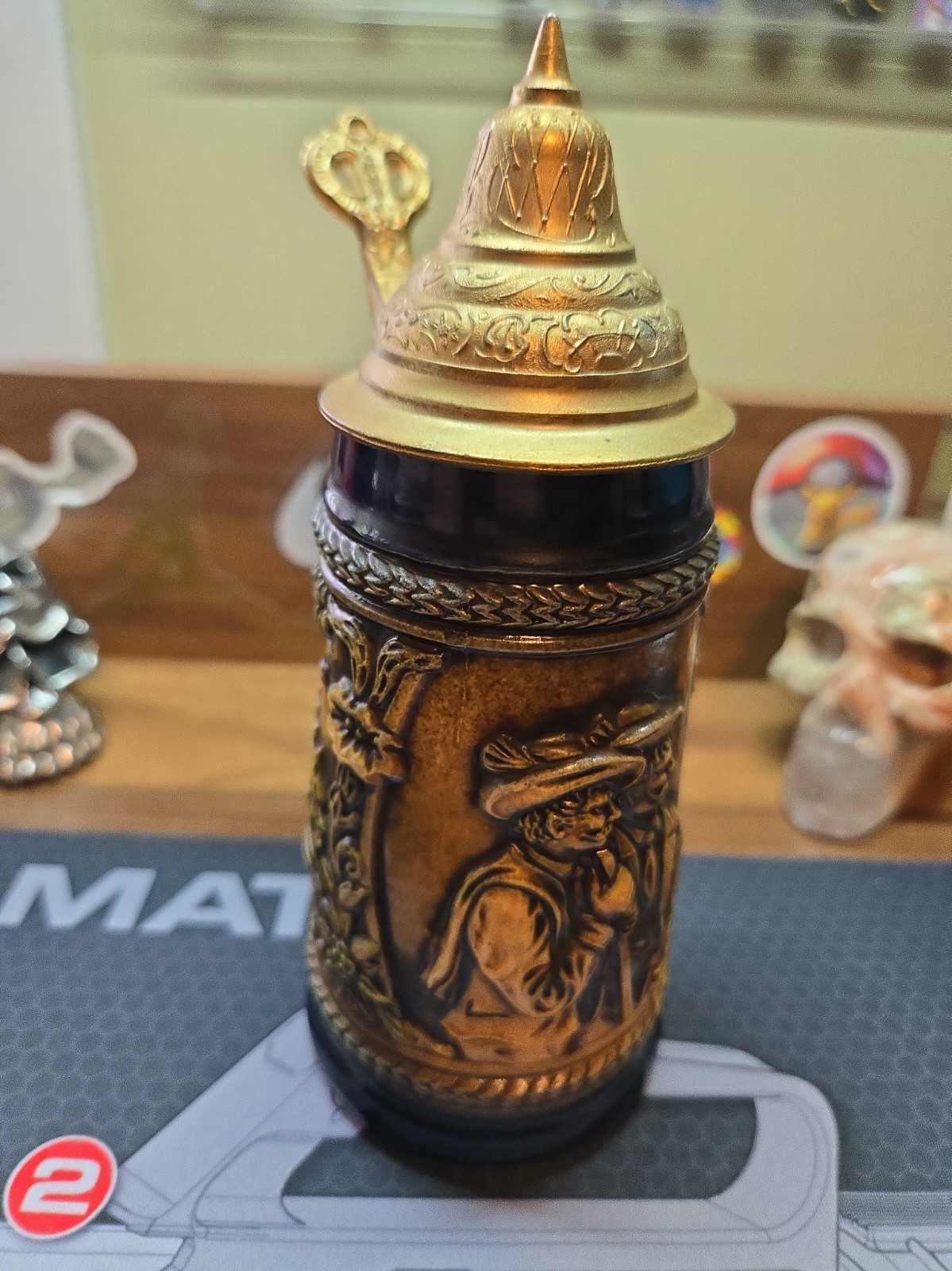 Vintage Gerz mid-20th-century German relief lidded beer stein 1960s/1970s