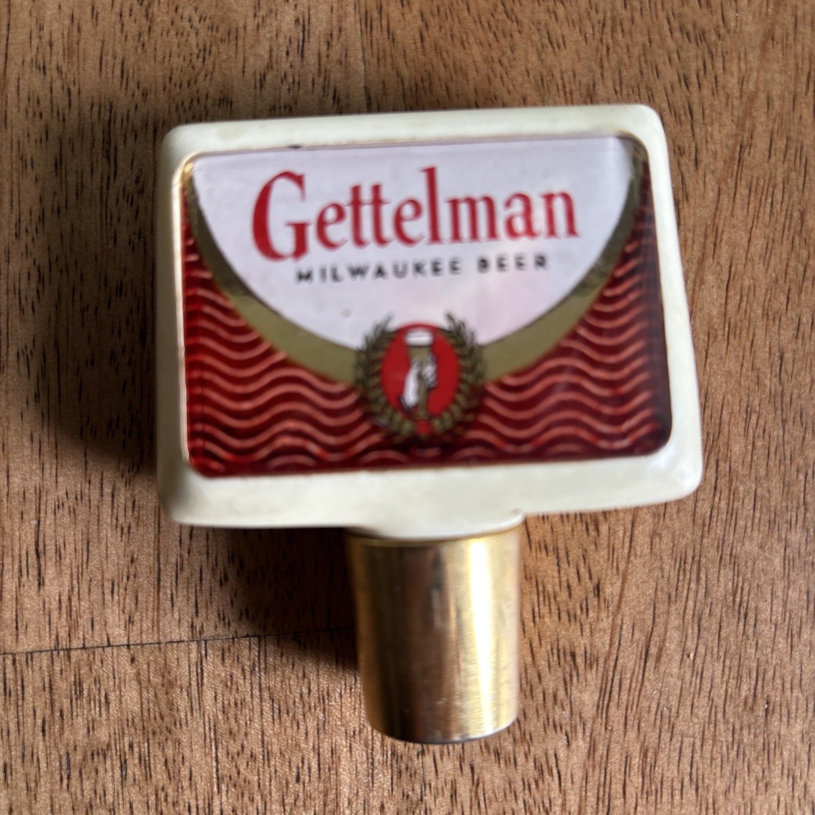 Vintage Gettelman Milwaukee Beer Tap Handle Knob Vintage Gettelman Milwaukee Beer Tap Handle Knob