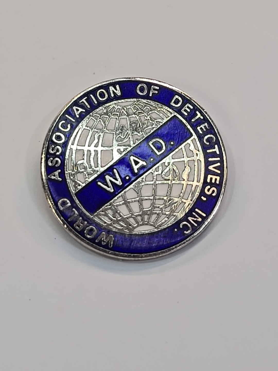 W.A.D. Lapel Pin World Association of Detectives, Inc.