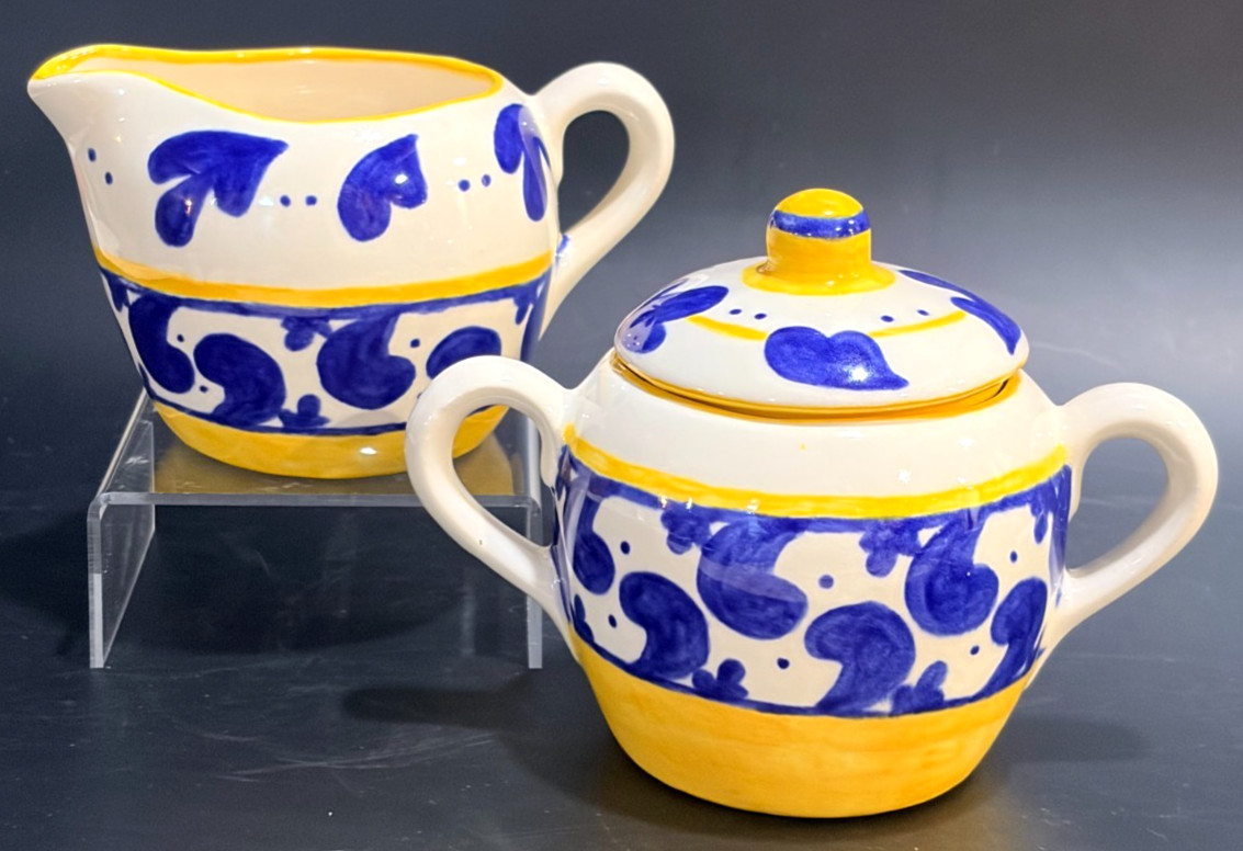 Vtg Arnel\'s Ceramics Sugar and Creamer Set Yellow Blue Folk Art Scroll Fluted