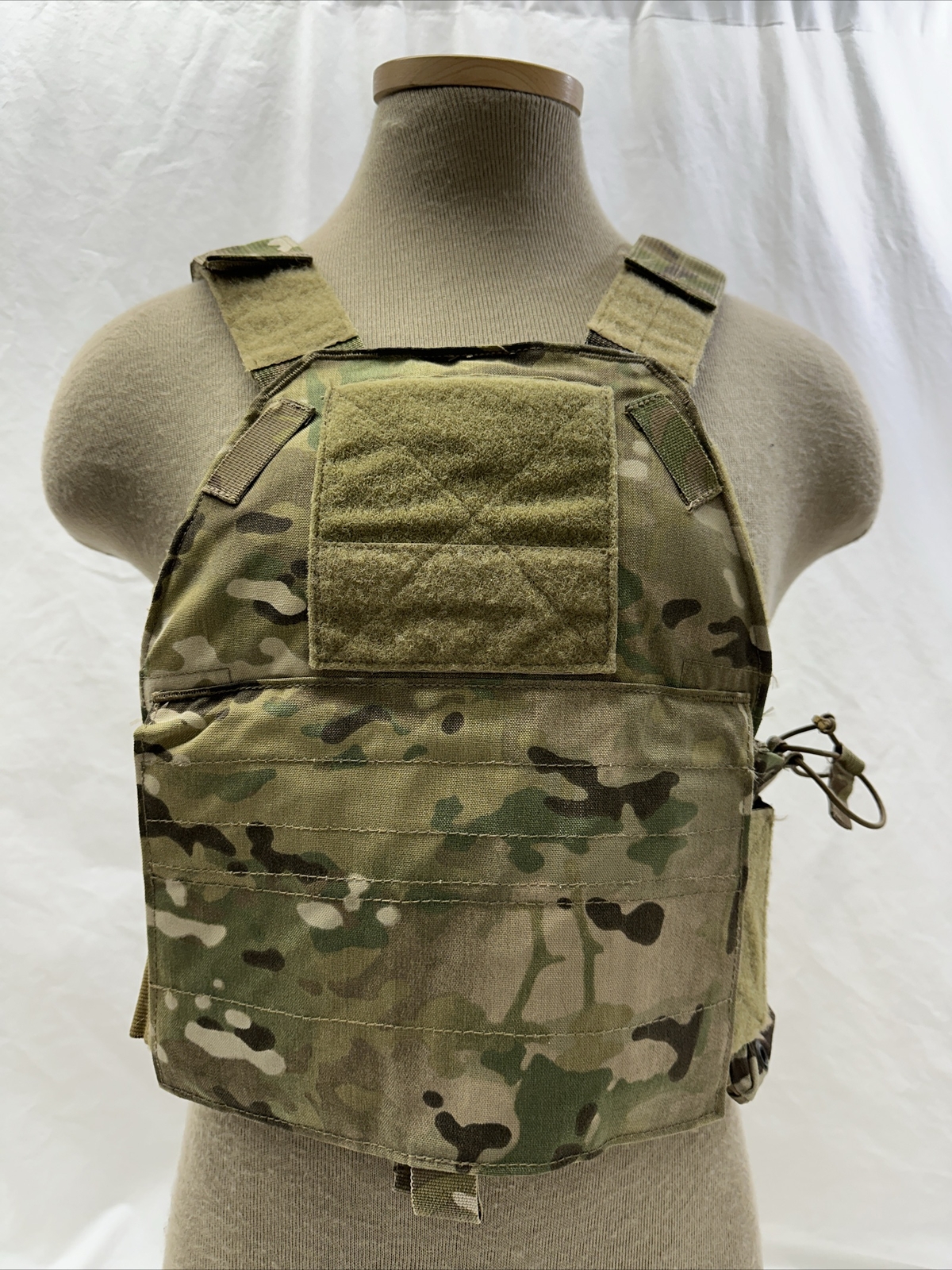 Rare Eagle Industries Custom FBI Plate Carrier HRT Crye Multicam M/L Zipper Back