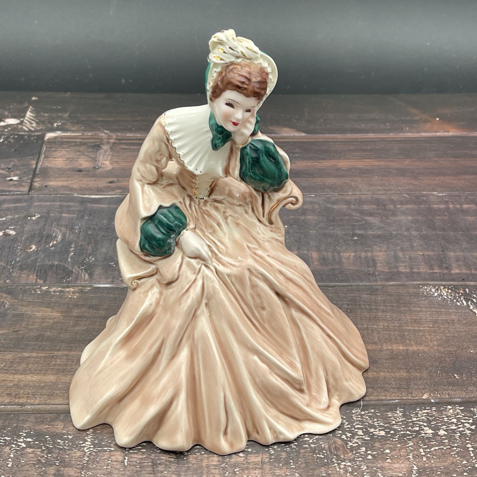 Florence Ceramics Pasadena CA “Rebecca” Figurine Sand Dress w Green & Ivory  7\