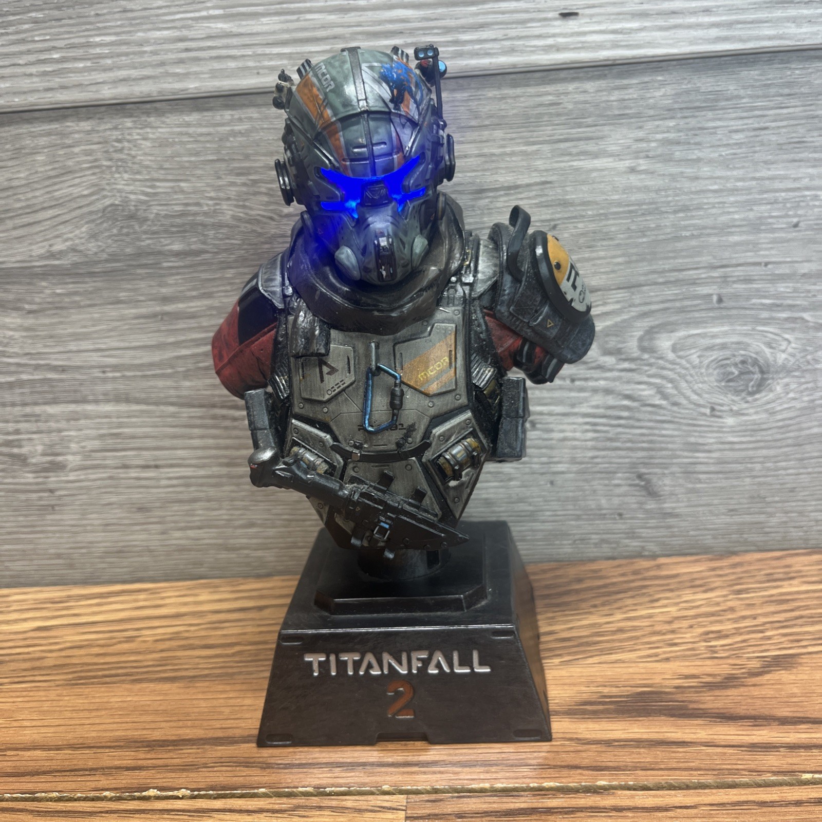 Titanfall 2  Jack Cooper Light Up Bust 2016 Statue Only