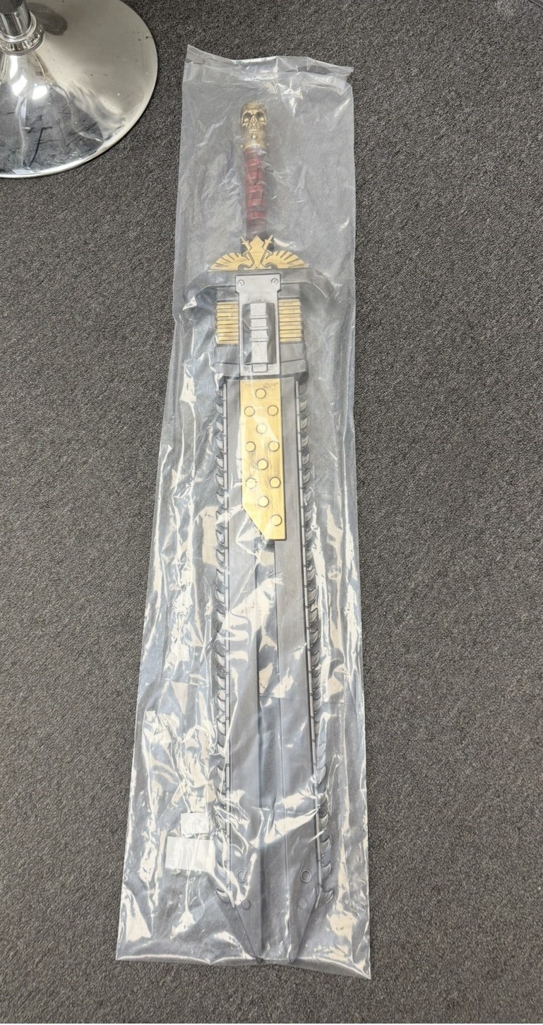Chainsword Warhammer Game Weapon From Foam 1:1 Cosplay 42”full Size 1:1