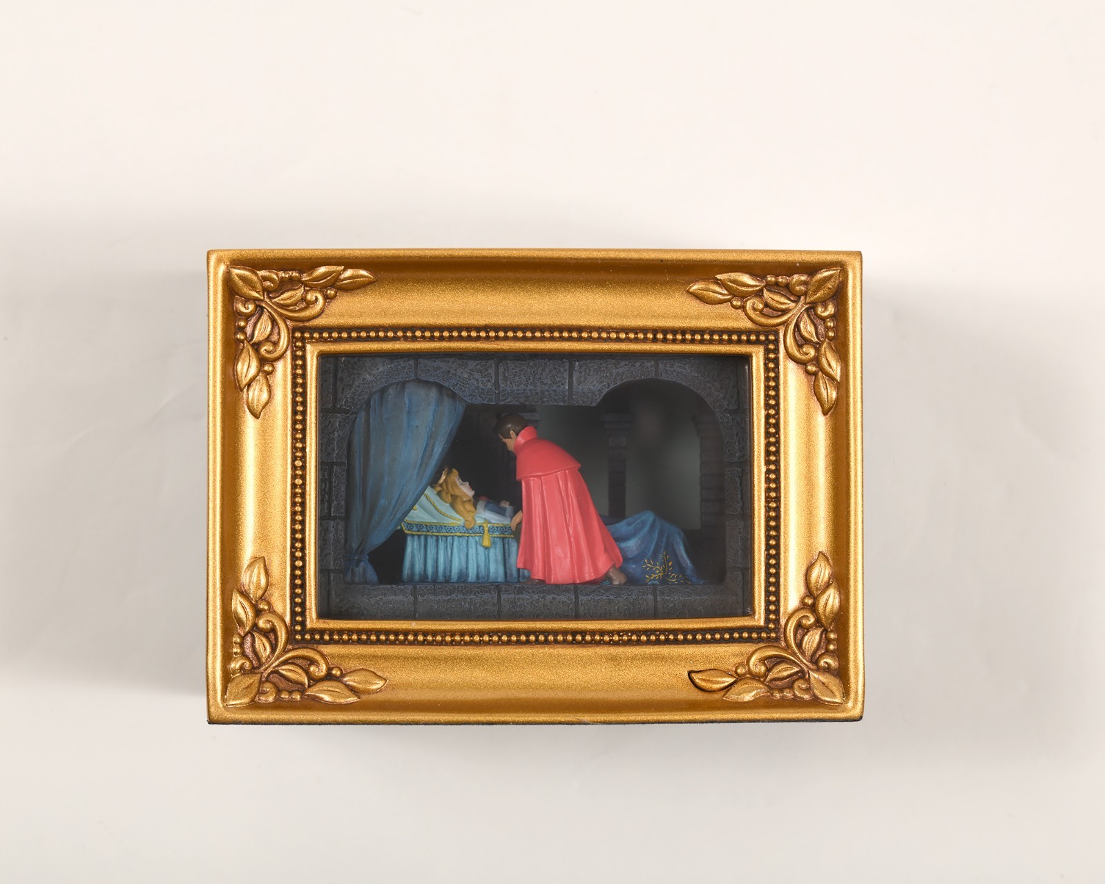NEW Disney Sleeping Beauty True Love’s Kiss Gallery of Light Olszewski NIB