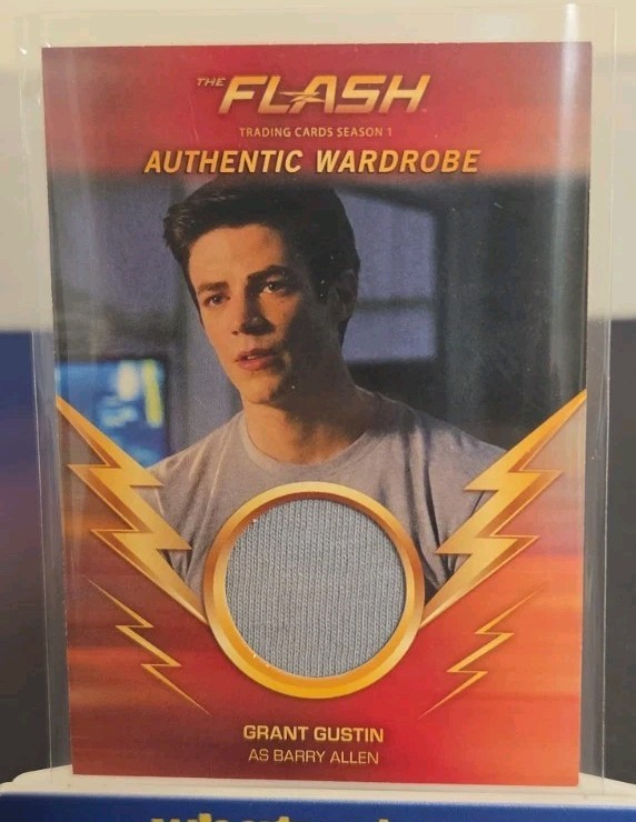 Cryptozoic The Flash Season 1 Grant Gustin As Barry Allen Wardrobe Relic M11 SP