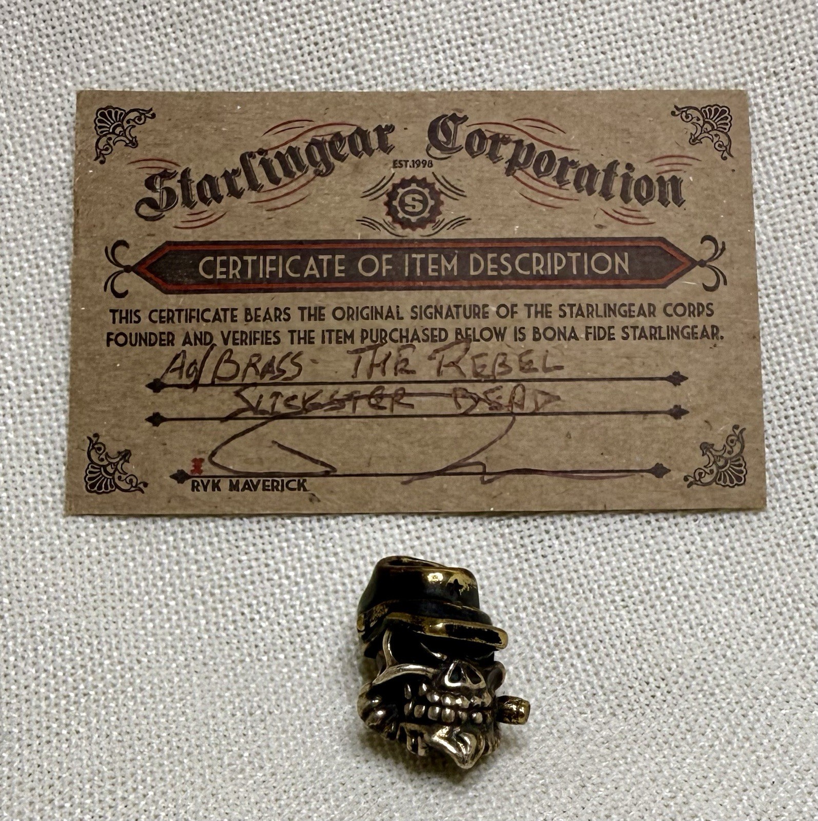 STARLINGEAR, THE REBEL SLICKSTER BEAD w/ CIGAR, Ag/Brass, Monkey Edge STARLINGEAR, THE REBEL SLICKSTER BEAD w/ CIGAR, Ag/Brass, Monkey Edge