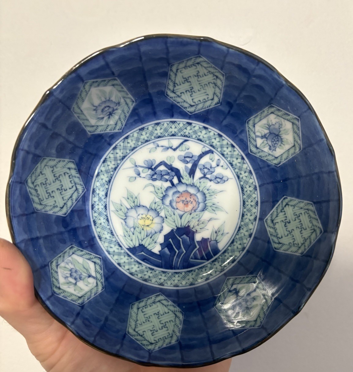 Vintage Japanese Blue & White Porcelain Bowl Hand Painted Floral Medallions