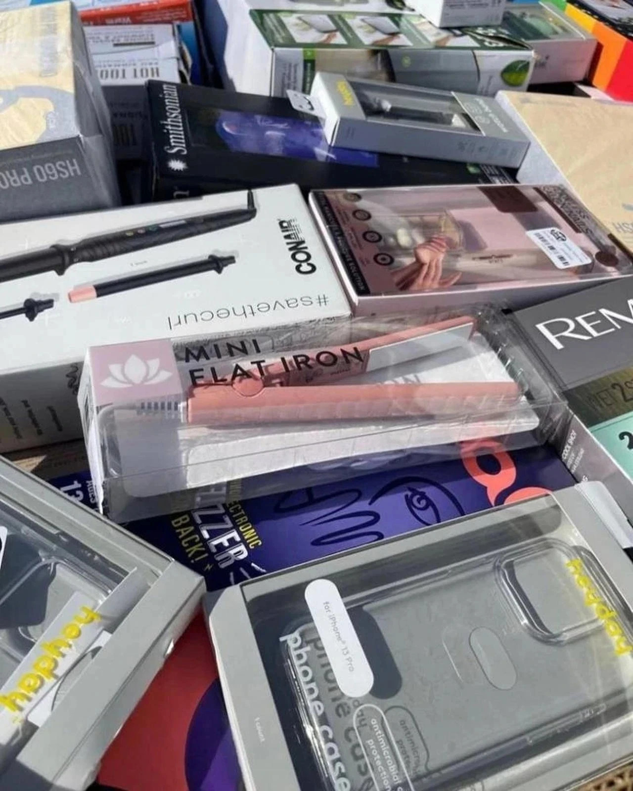 Premium Quality Liquidation Box – High Resale Value Target TJ Maxx Walmart small Premium Quality Liquidation Box – High Resale Value Target TJ Maxx Walmart small
