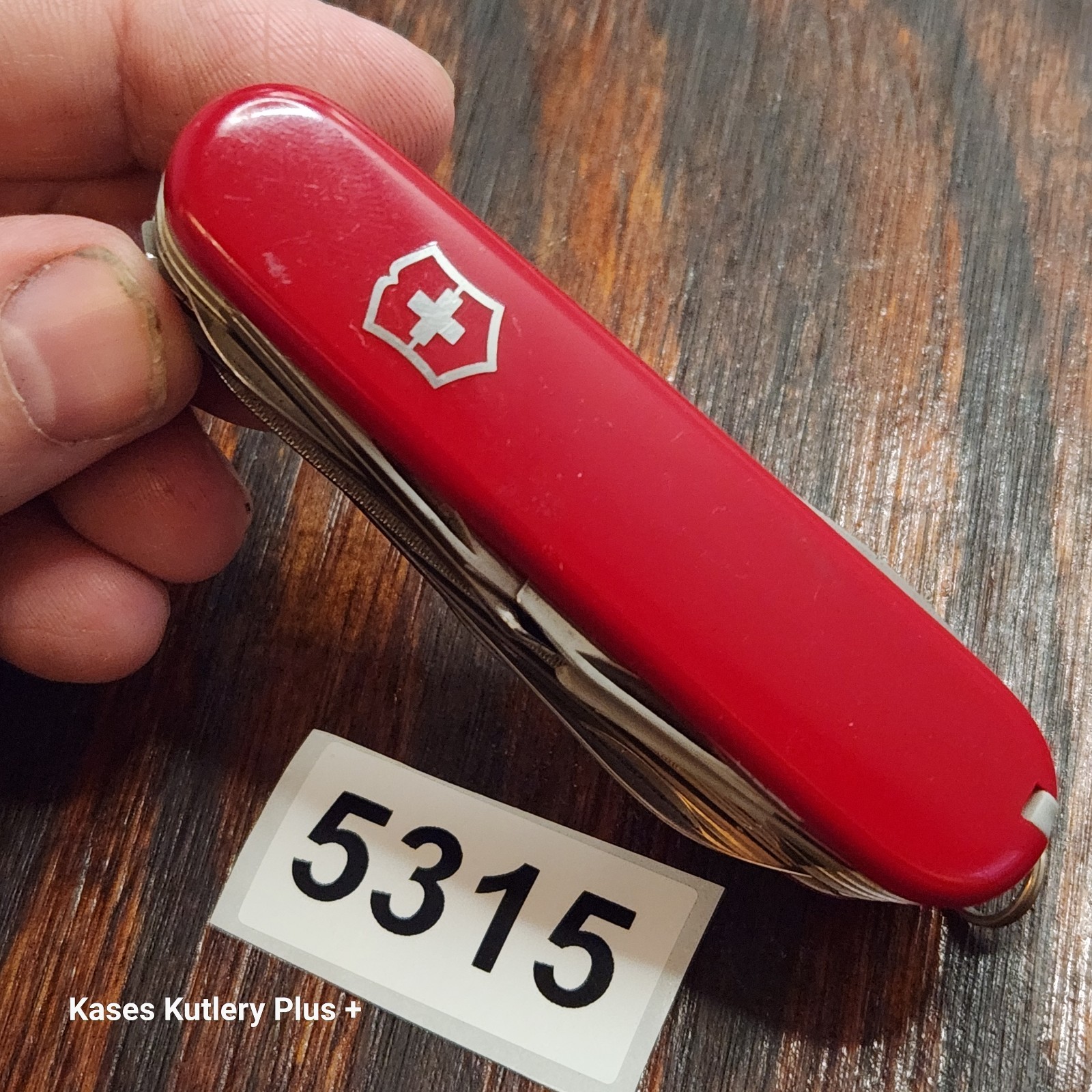 Victorinox Swiss Army Champion Multi Tool Knife 91mm Closed