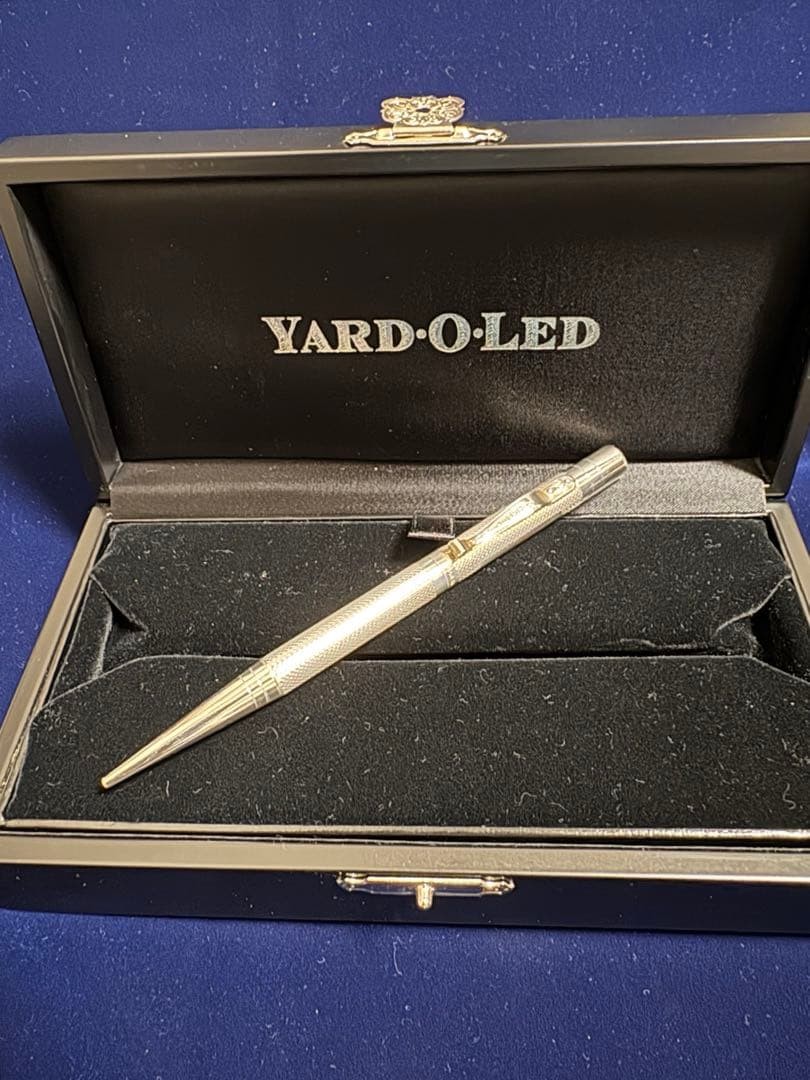 YARD O LED YARD O RED mechanical pencil silver with refill