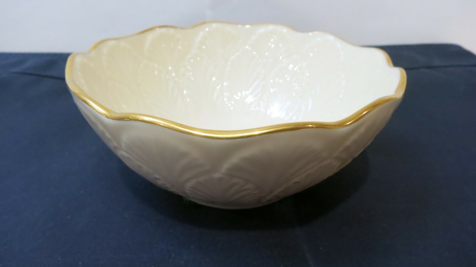 Lenox Ivory  Small Bowl Cottage Leaf Pattern