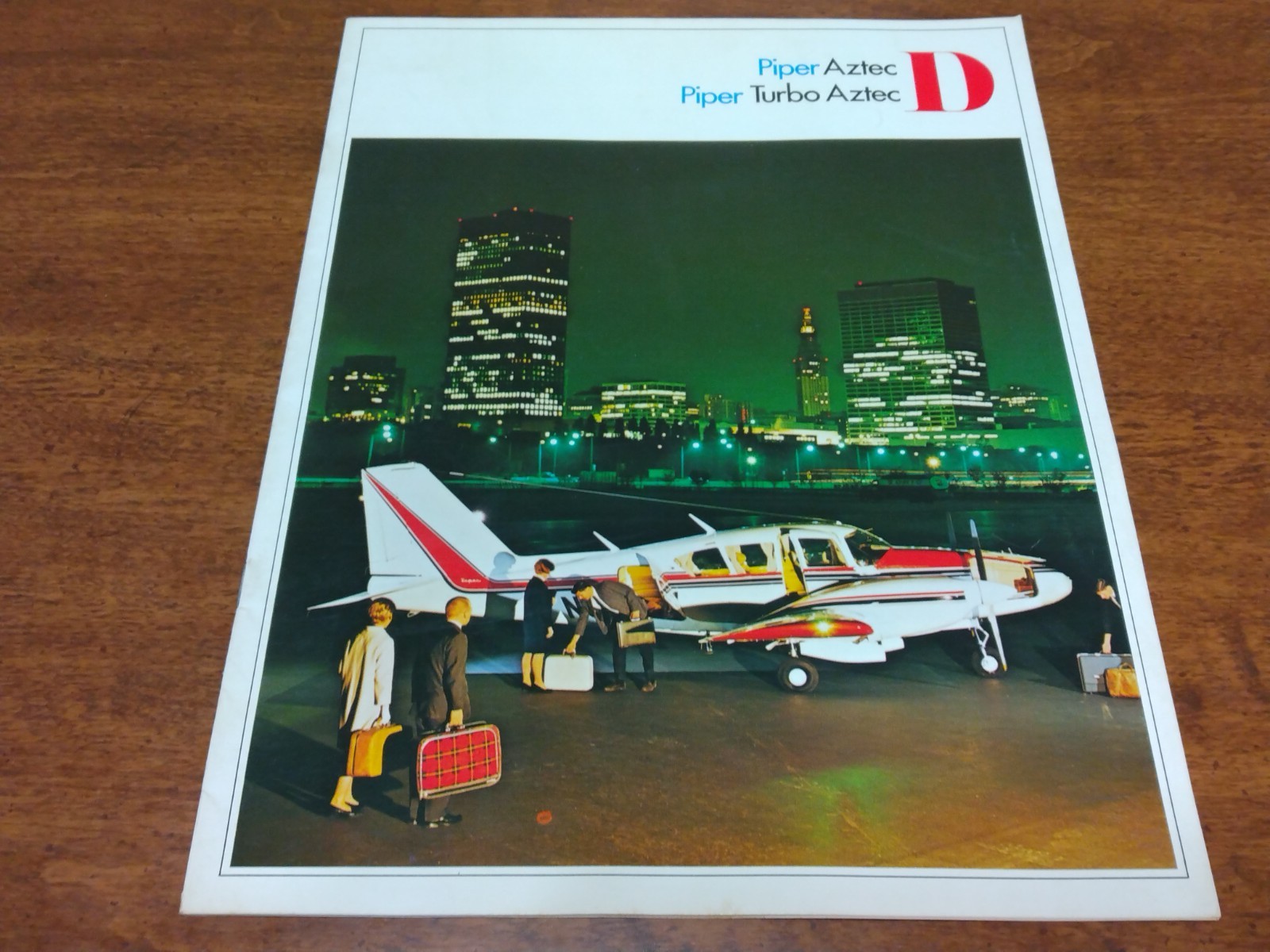 Piper Aztec D Turbo & Aztec D 1968 Brochure Salesman Dealership Information