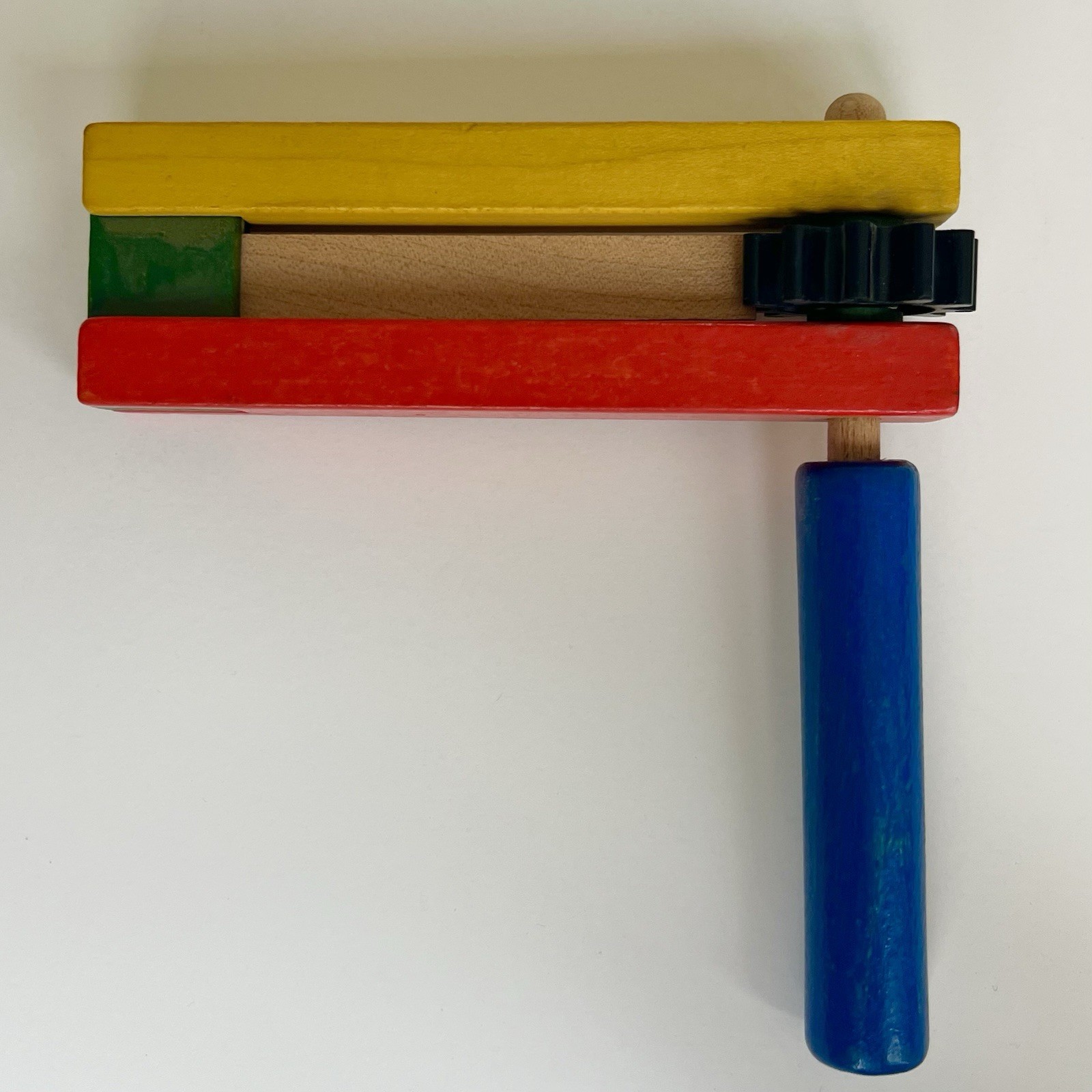 Traditional Wooden Purim Grogger Noisemaker Gragger Toy Rattle Multi-Color