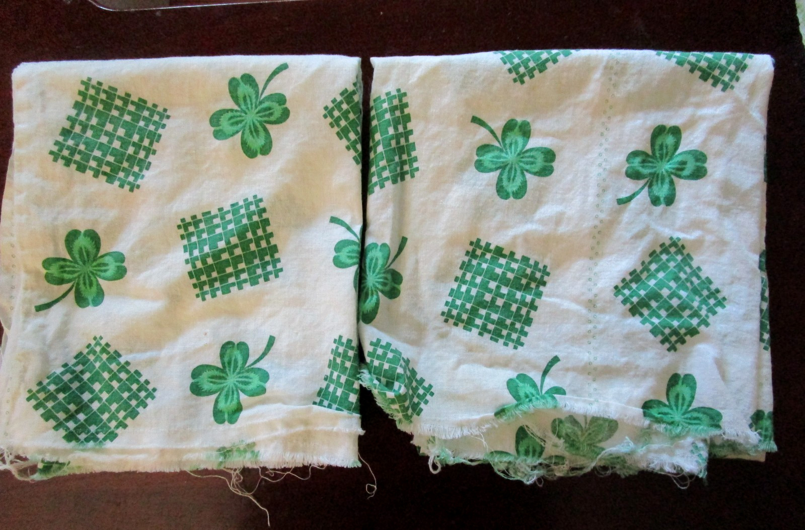 Vintage 4 Leaf Clover Fabric Lot 2 Uncut Feed Sack c1950s Open Washed 36\ Vintage 4 Leaf Clover Fabric Lot 2 Uncut Feed Sack c1950s Open Washed 36\