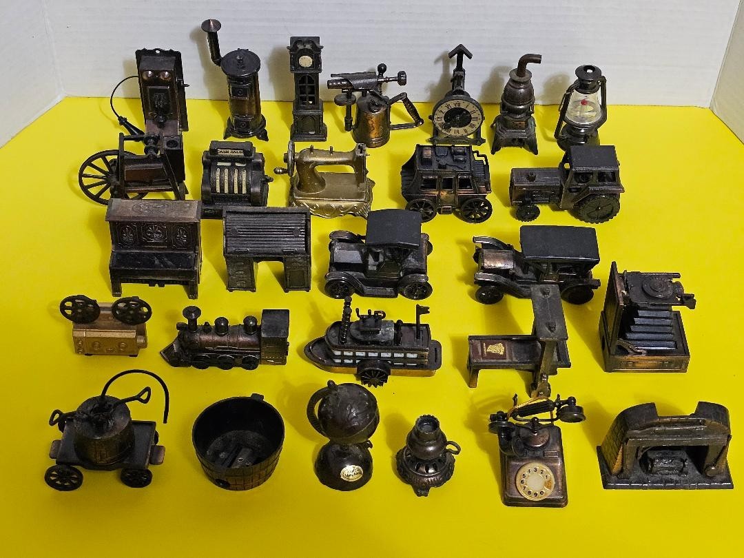 27 Vintage Die Cast Metal Pencil Sharpeners 27 Vintage Die Cast Metal Pencil Sharpeners