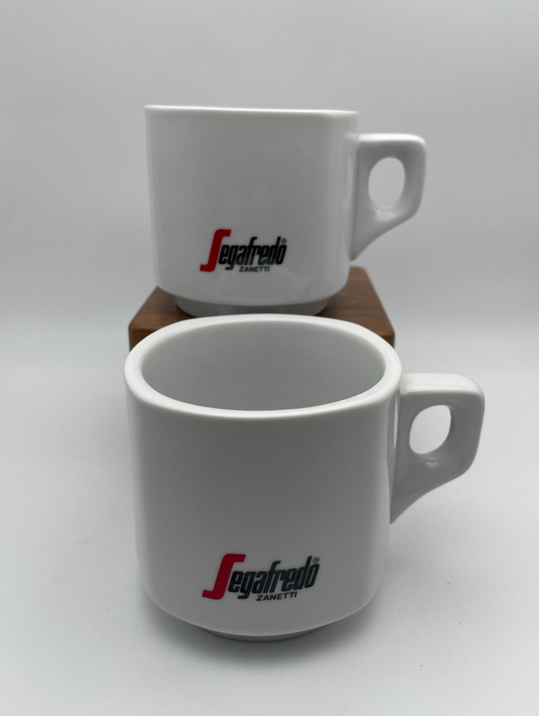 Segafredo Zanetti Italian Espresso Demitasse Cups 6oz Porcelain Vintage S/2 C58 Segafredo Zanetti Italian Espresso Demitasse Cups 6oz Porcelain Vintage S/2 C58