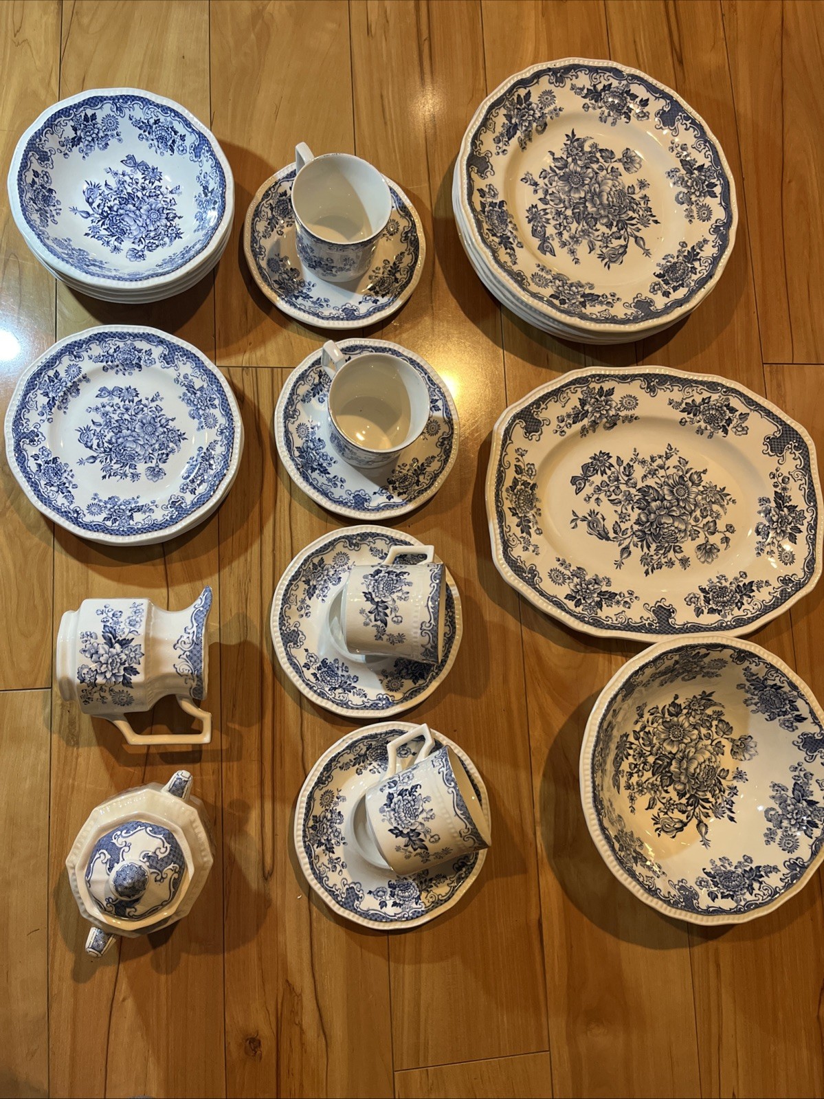 Vintage Kensington Ironstone England Balmoral 1801 21 Pc Set Service 4 Pristine Vintage Kensington Ironstone England Balmoral 1801 21 Pc Set Service 4 Pristine