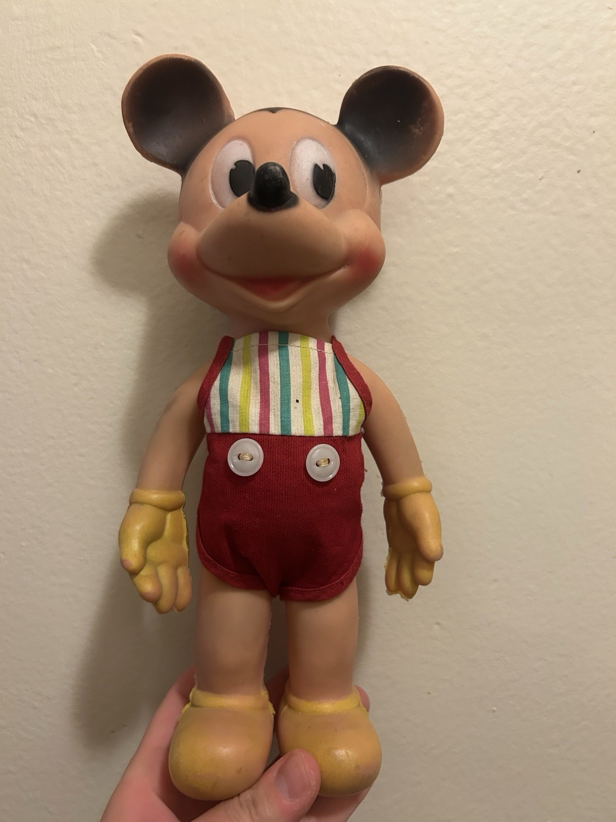 Vintage 1950s Disney Mickey Mouse Sun Rubber Company 10”
