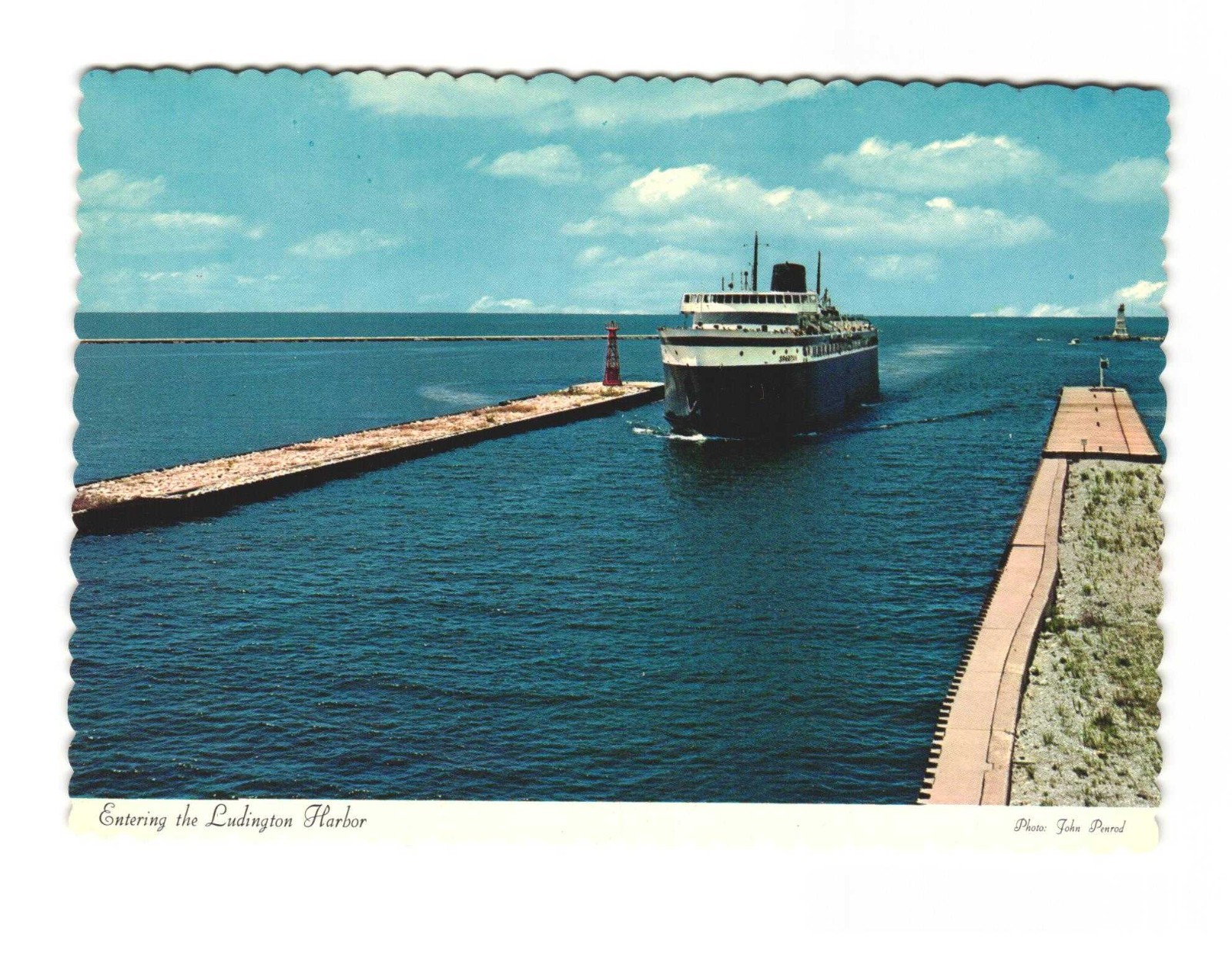 Entering the Ludington Harbor Crossing Lake MI Vintage postcard unposted