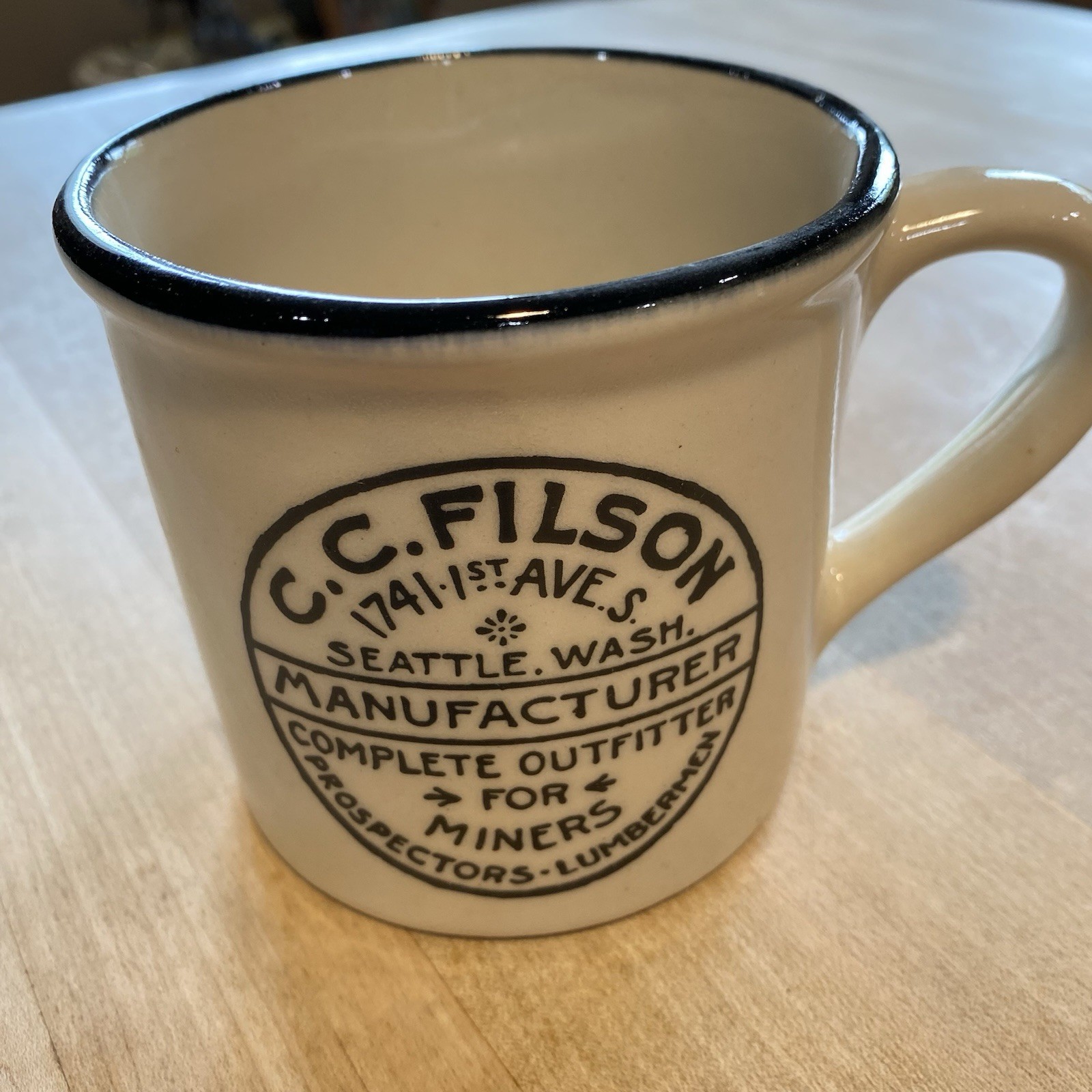 Filson Stoneware Mug - New In Box - Natural / Miners - Made In USA Filson Stoneware Mug - New In Box - Natural / Miners - Made In USA