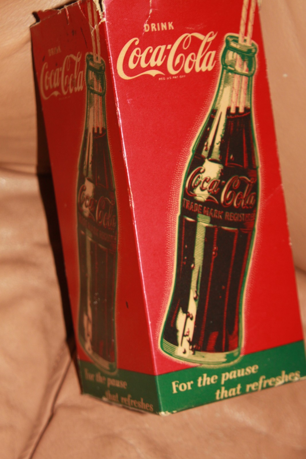 1950\'S ORIGINAL COCA COLA BOX WITH LOTS OF ORIGINAL STRAWS HARD TO FIND TODAY