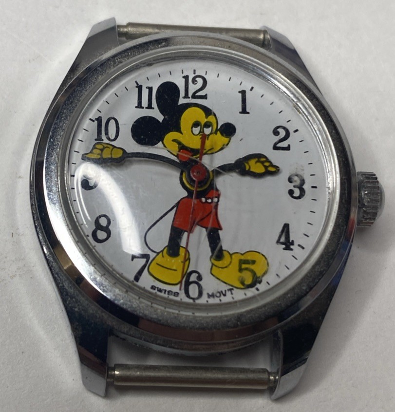 MICKEY VINTAGE 1970\'S MECHANICAL MICKEY MOUSE WATCH MICKEY VINTAGE 1970\'S MECHANICAL MICKEY MOUSE WATCH