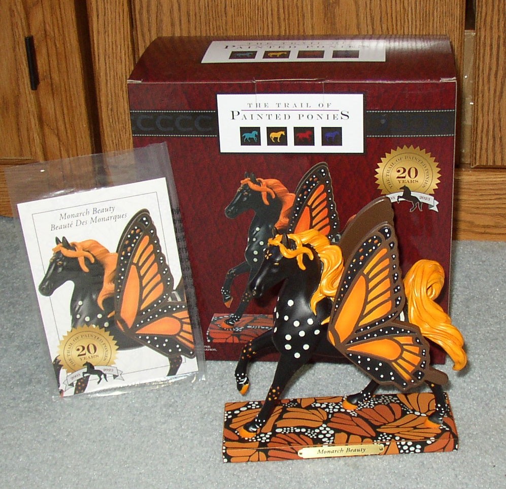 Monarch Beauty figurine Trail of Painted Ponies 1E/737 6013970 NIB Monarch Beauty figurine Trail of Painted Ponies 1E/737 6013970 NIB