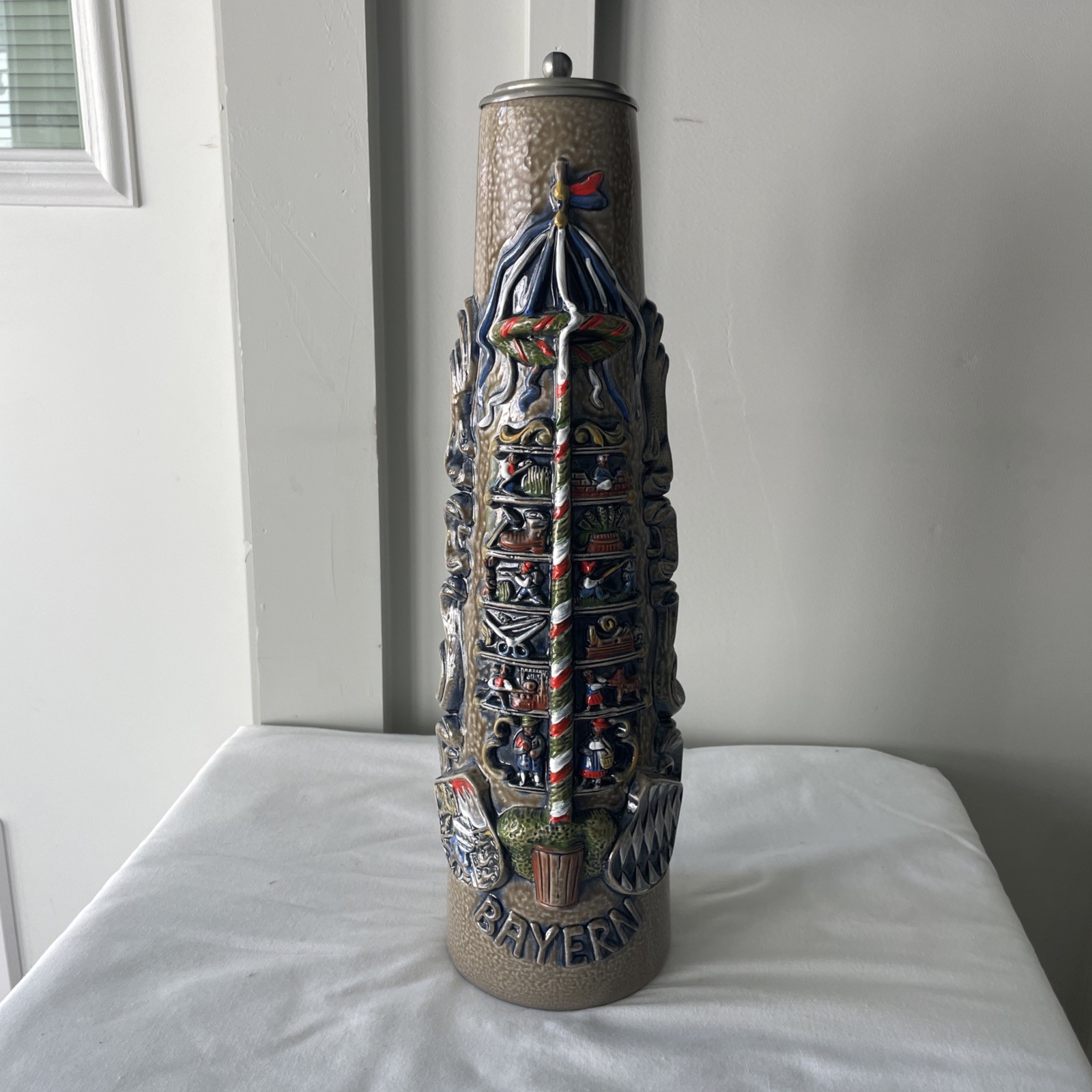 Vtg Original King Werk Maibaum 2L German Beer Stein 906 Western Germany UNUSED